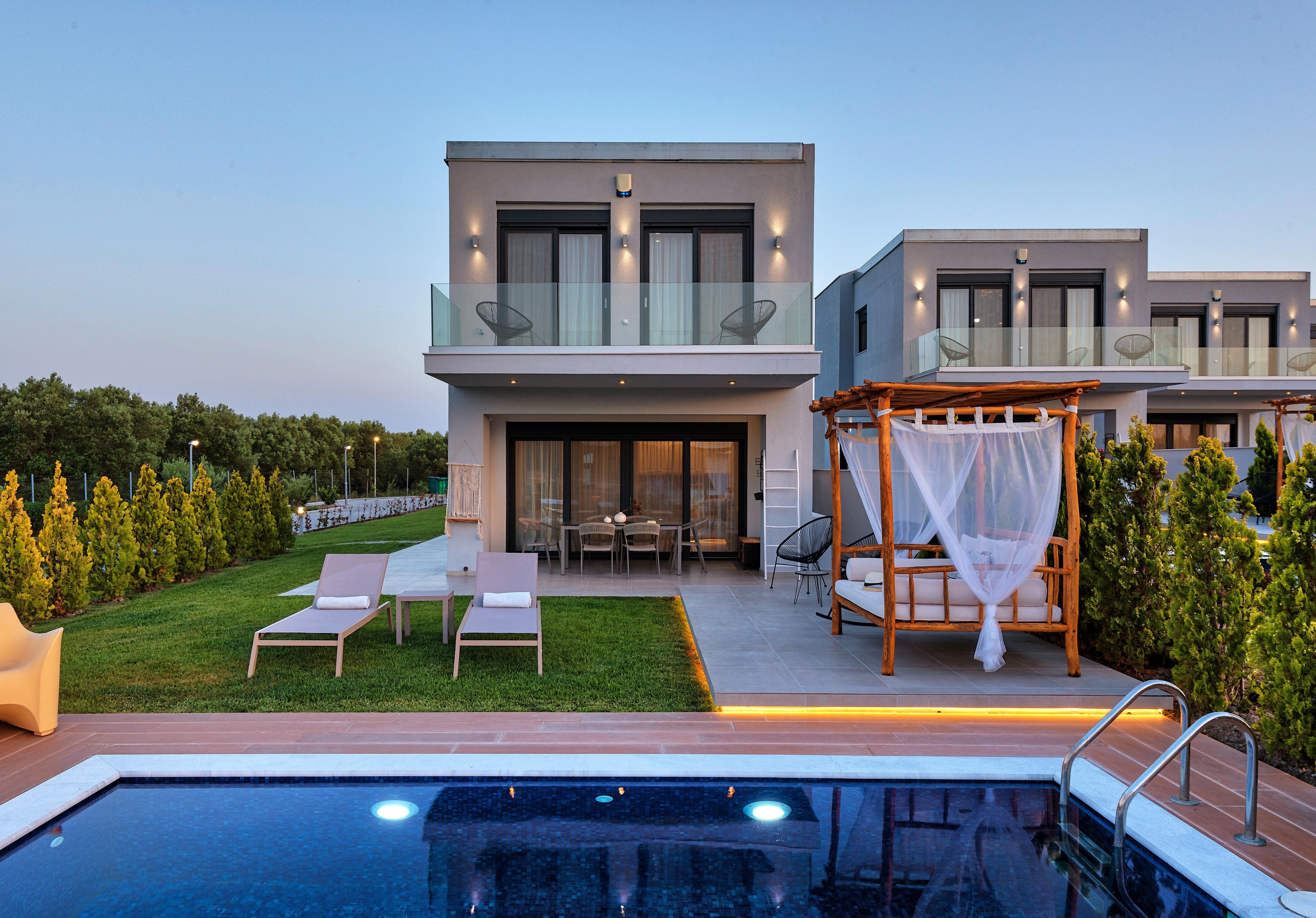 Villa Ostria NeaPotidea Kassandreia: Luxury 3-Bedroom Apartment with Seaview and Pool, Halkidiki