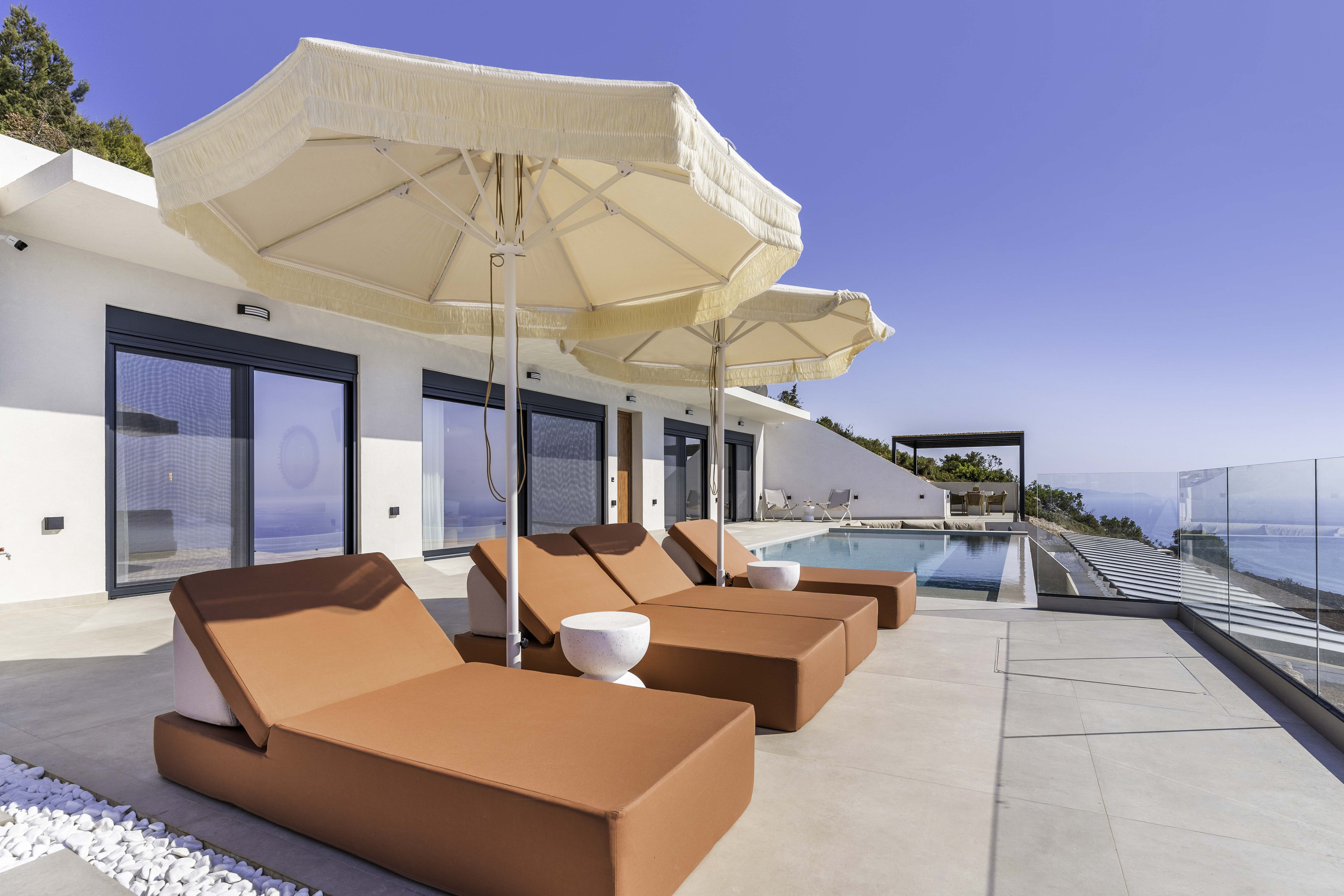 Villa Ostria Agios Lefkada: Luxury 3-Bedroom Villa with Infinity Pool and Sea Views, Lefkada