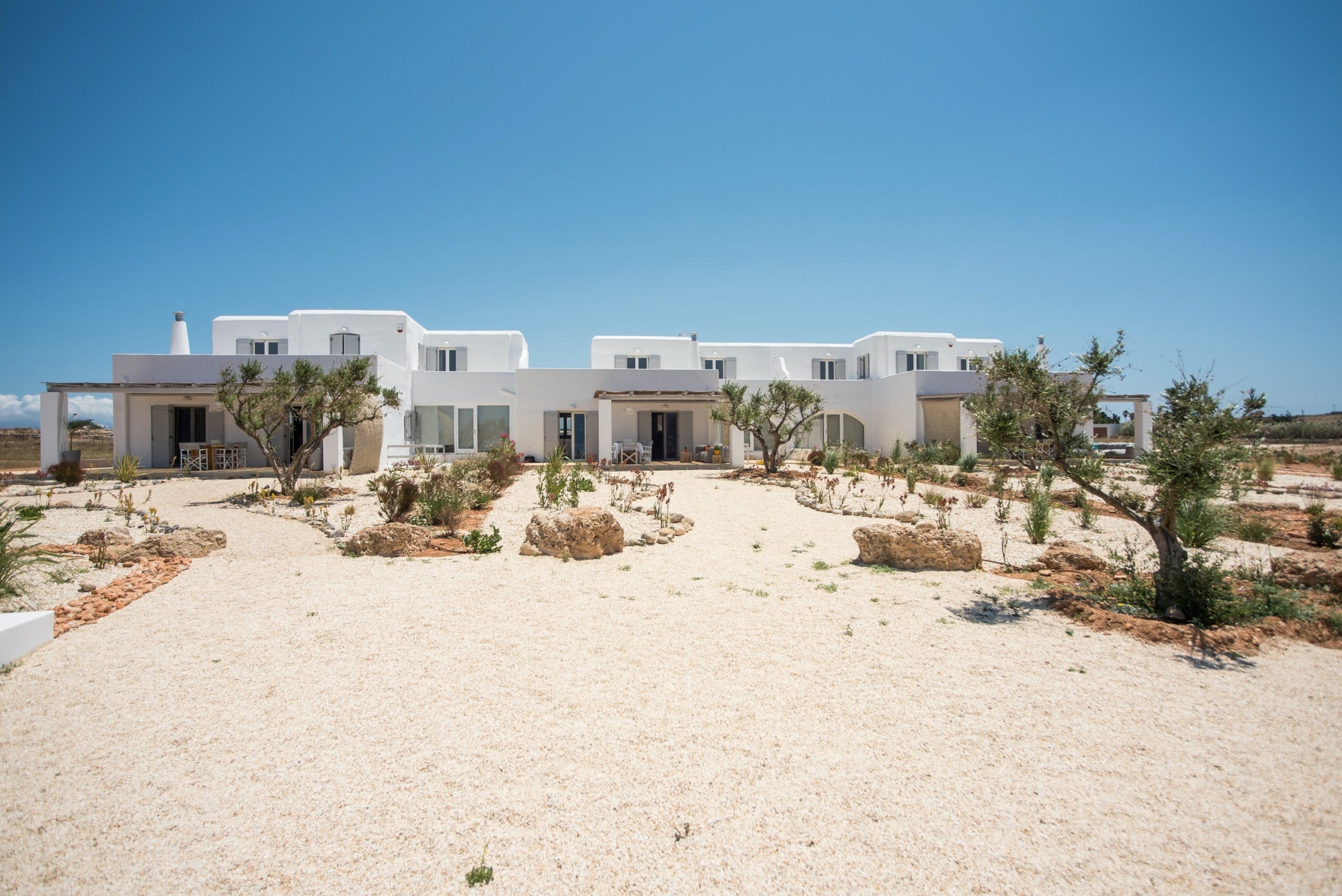Villa Lefki Marpissa Paros: Elegant 4-Bedroom Apartment with Shared Pool and Sea Views, Paros