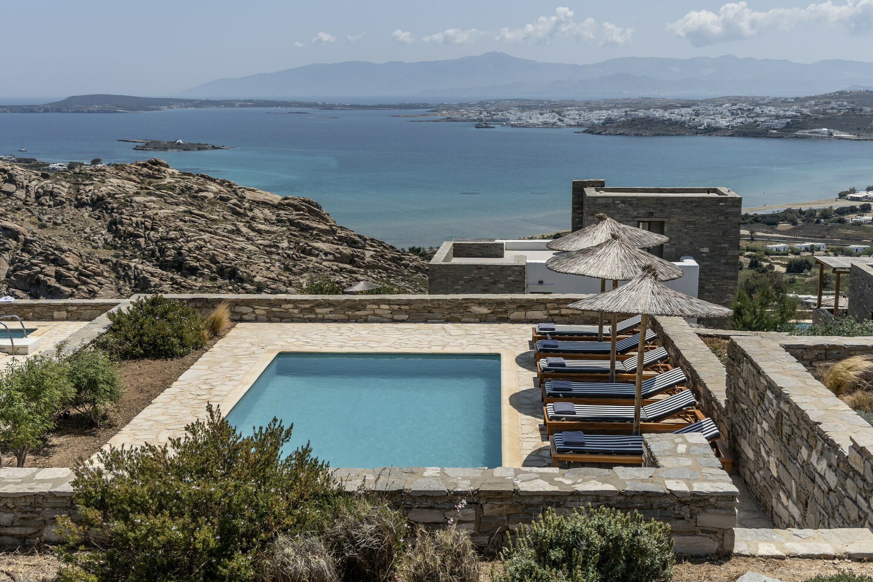 Villa Lefkos Pounda Paros: Luxury 5-Bedroom Villa with Seaview and Pool, Paros