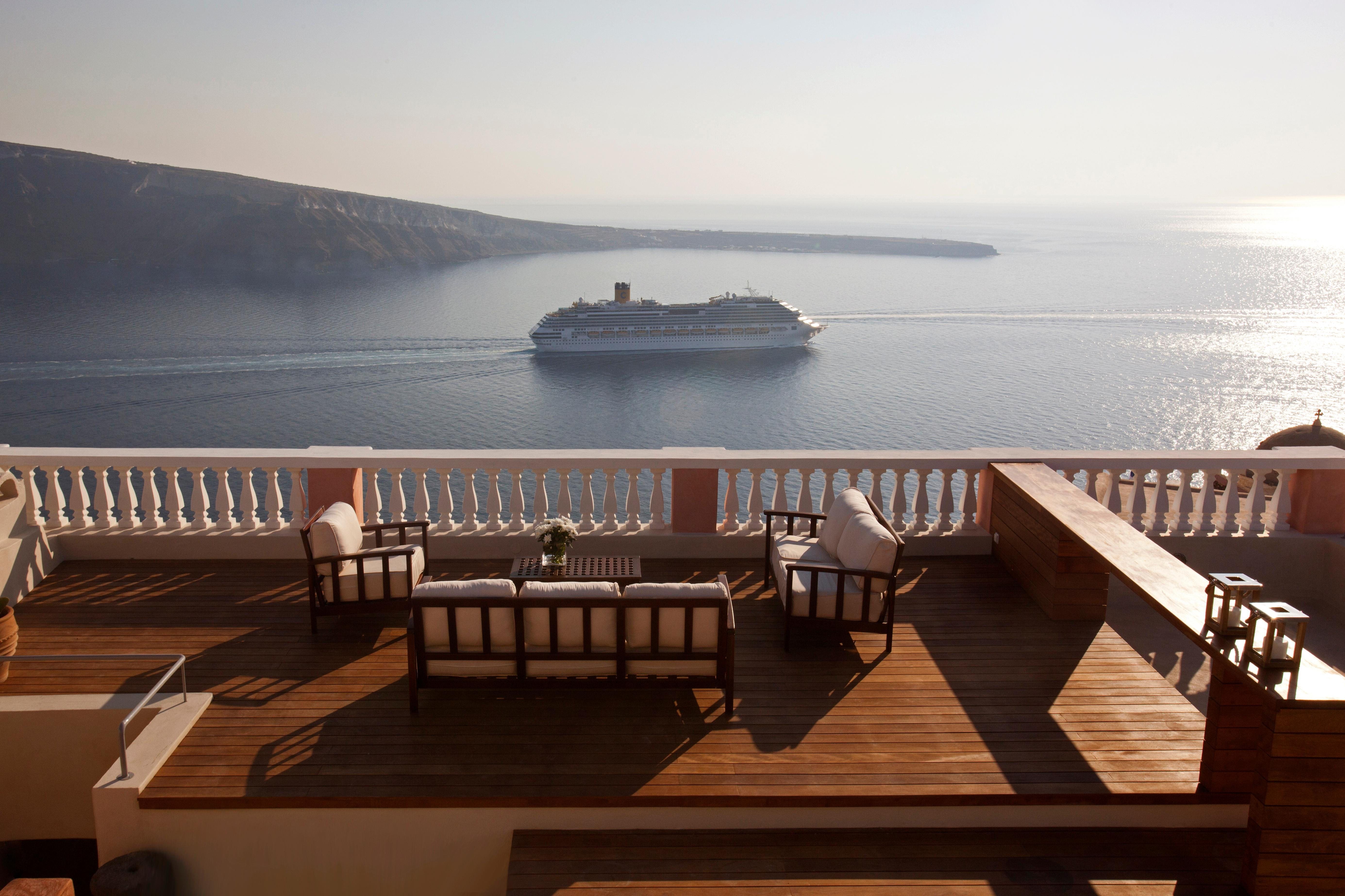 Villa Lefkos Emporio Santorini-746636: Elegant 4-Bedroom Apartment with Seaview and Pool, Santorini