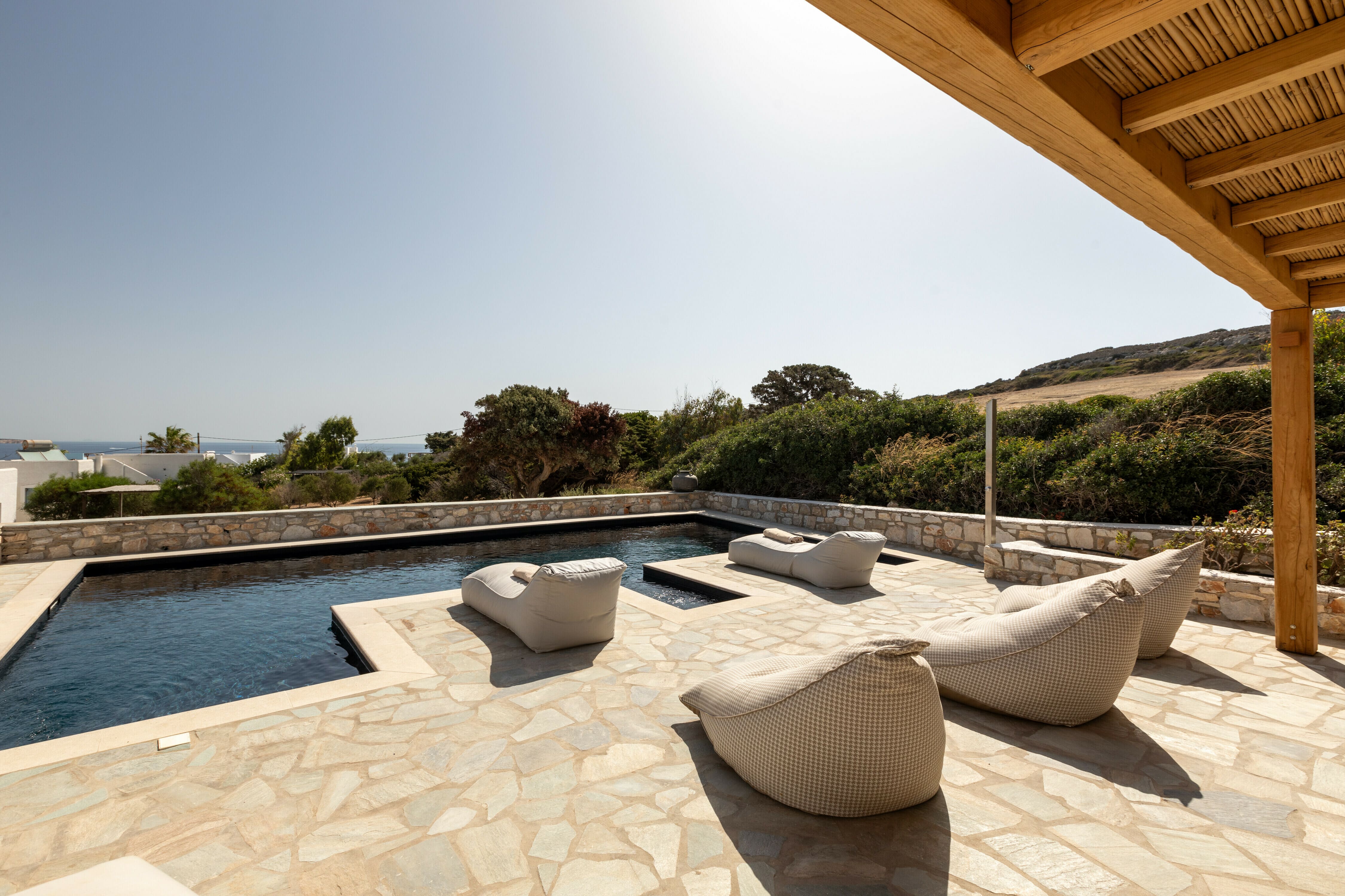 Villa Boreas Marpissa Paros: Luxury 4-Bedroom Villa with Seaview and Pool, Paros