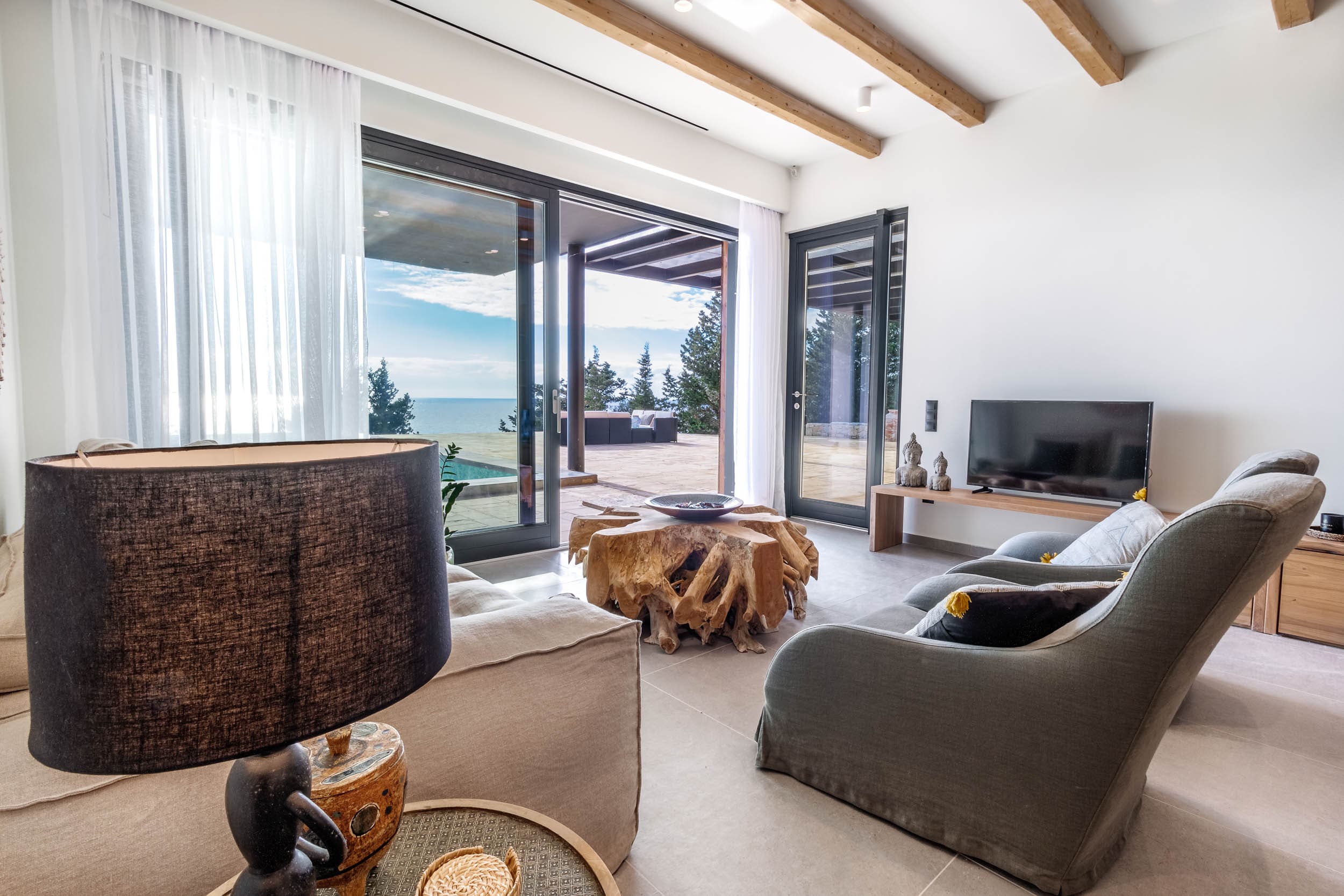 Villa Boreas Lakka Paxi: Luxury Villa with Stunning Sea Views and Infinity Pool, Paxi