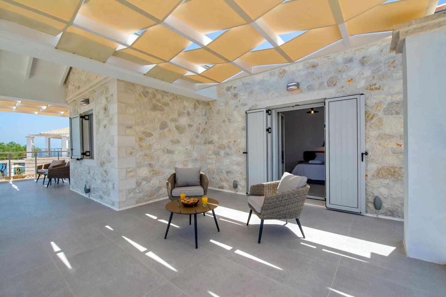 Villa Lefki Mongonissi Paxi: Luxury 4-Bedroom Apartment with Seaview and Pool, Paxi