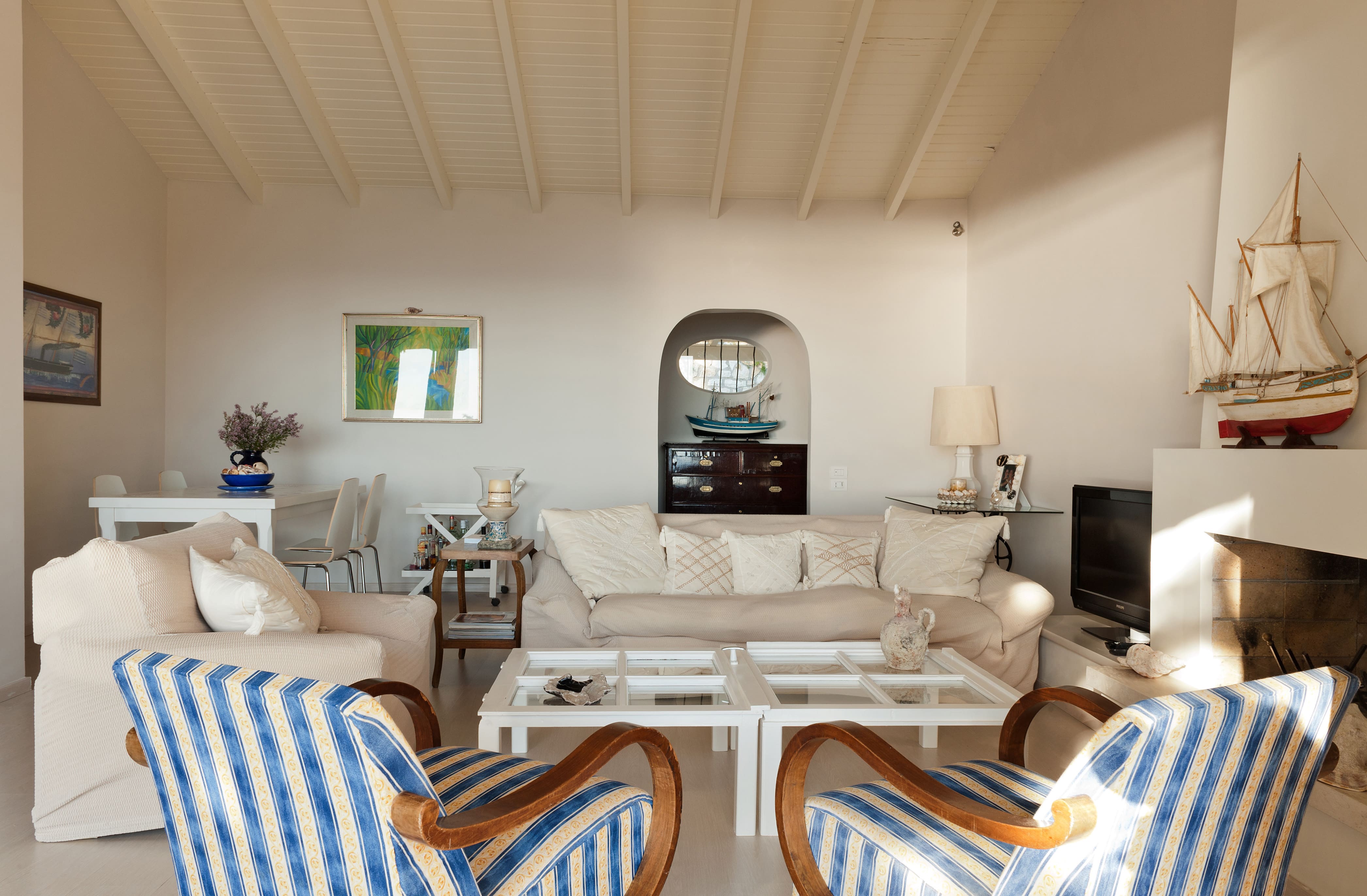 Villa Meltemi Paxi: Luxury 4-Bedroom Apartment with Infinity Pool and Sea Views, Paxi