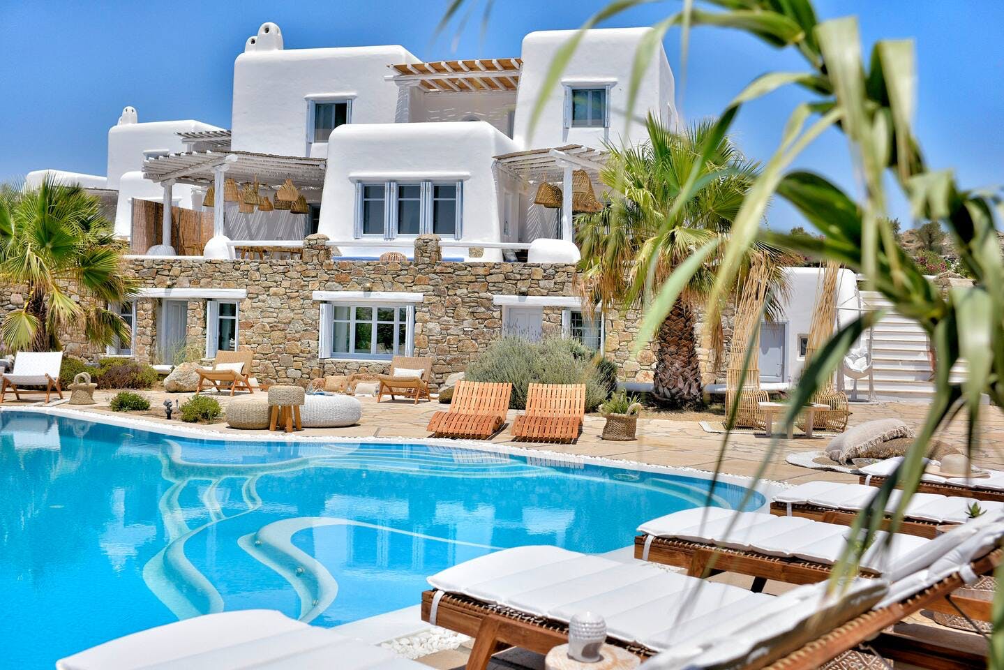 Villa Ostria Pori Platis Gialos: Elegant 7-Bedroom Villa with Seaview in Platis Gialos, Mykonos