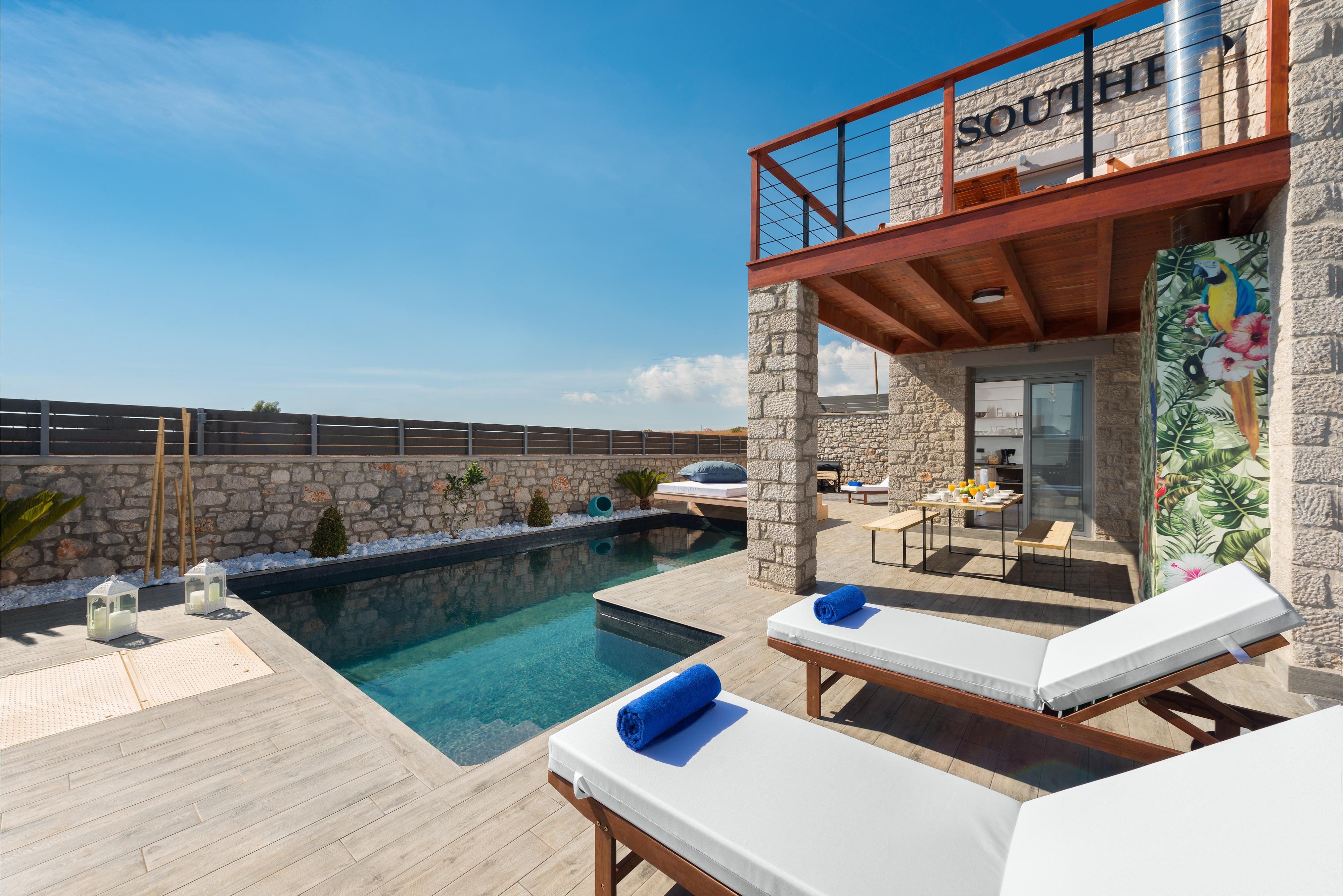 Villa Boreas Pighadia Plimmiri: Charming 3-Bedroom Townhouse Rental with Pool and Sea Views, Plimmiri Rhodes