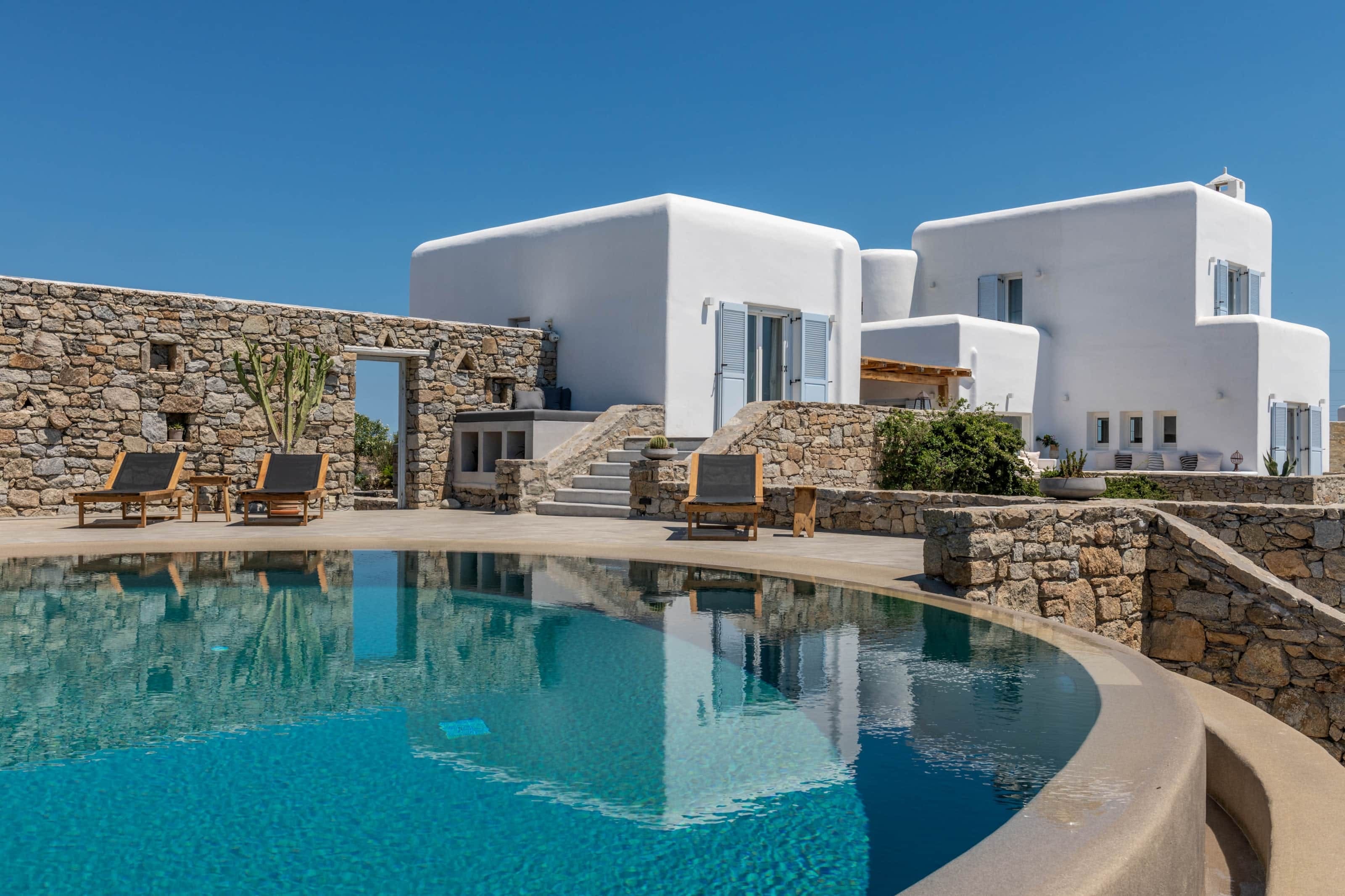 Villa Lysias Liopetro Psarou: 8-Bedroom Luxury Villa with Pool and Seaviews, Psarou Mykonos