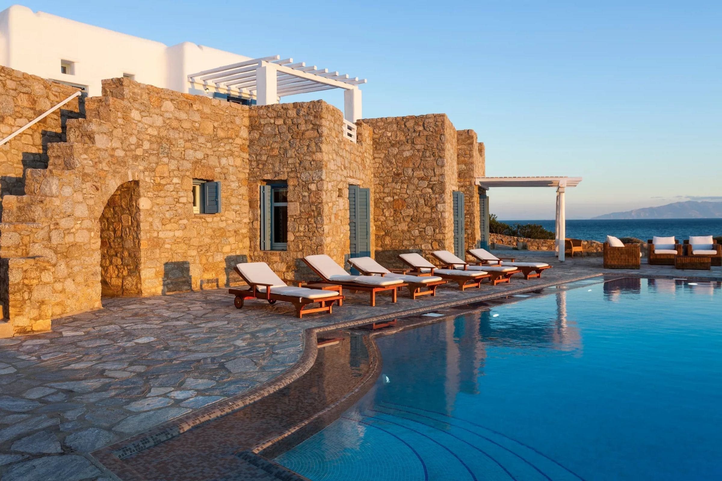Villa Lysias Agrari Psarou: Luxury 5-Bedroom Apartment with Seaview and Pool, Mykonos