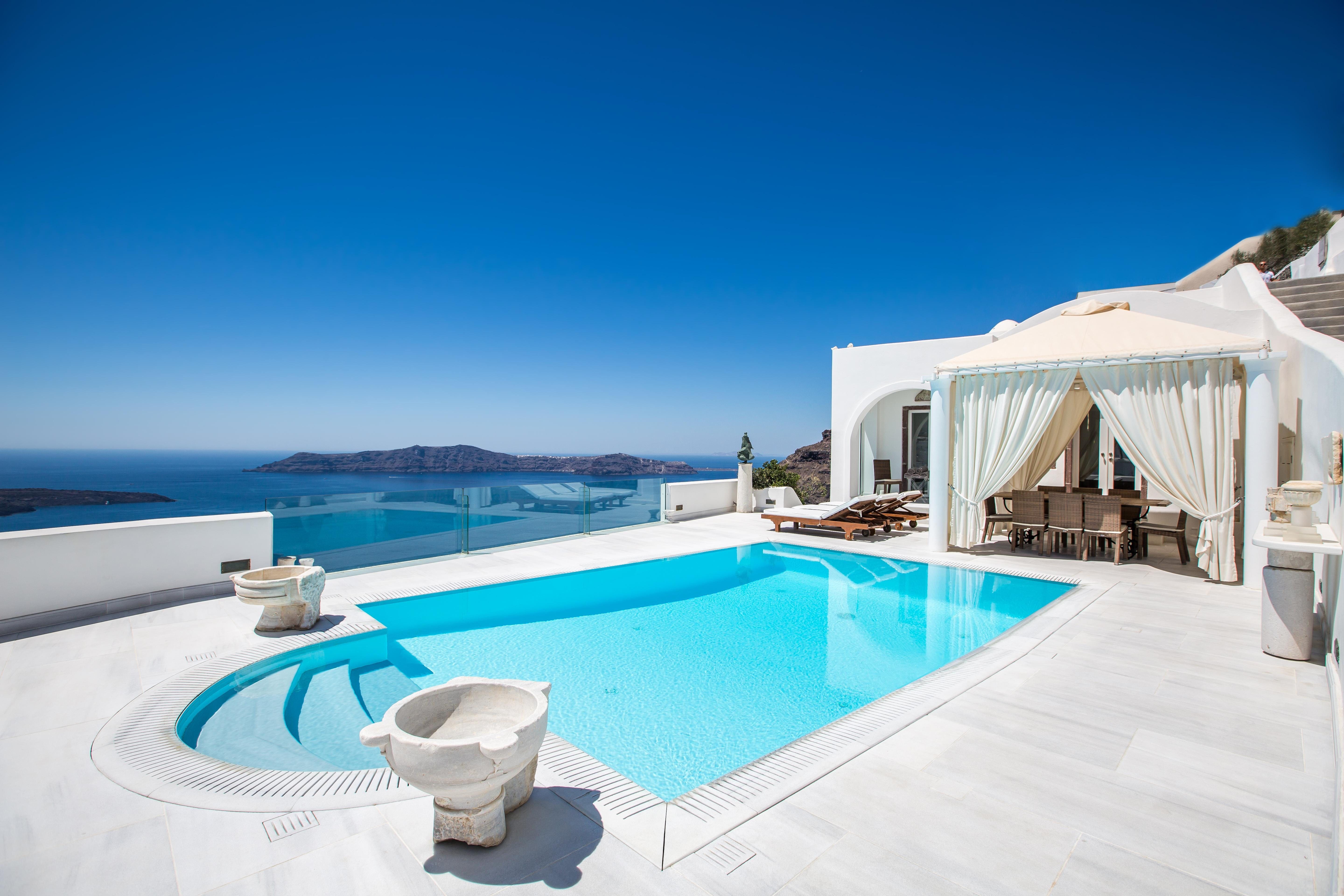 Villa Boreas Vlychada Santorini-702384: Luxury 3-Bedroom Apartment with Seaview and Pool, Santorini