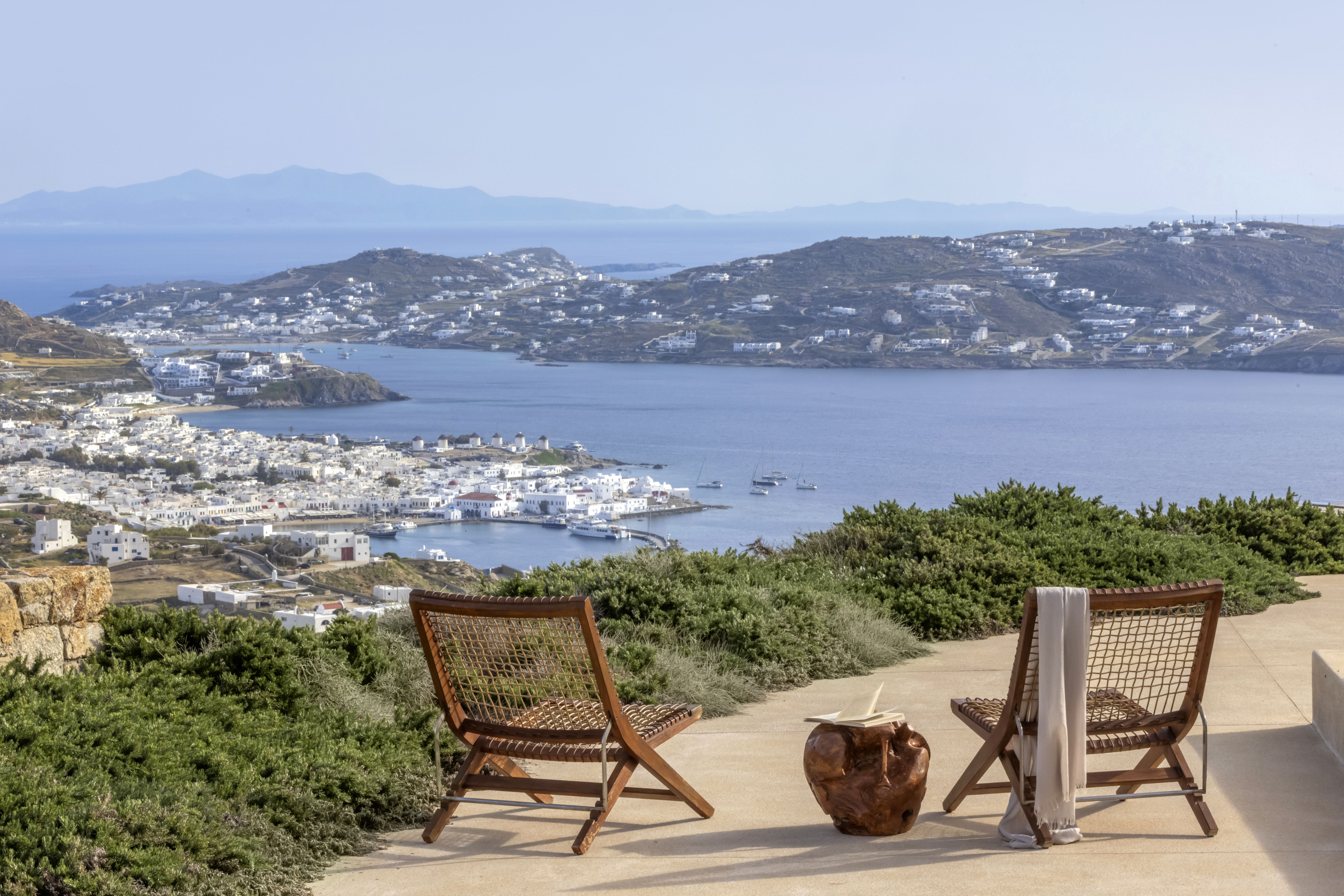 Villa Lysias Agios Sostis Tourlos: Elegant 7-Bedroom Apartment with Seaviews and Pool, Mykonos