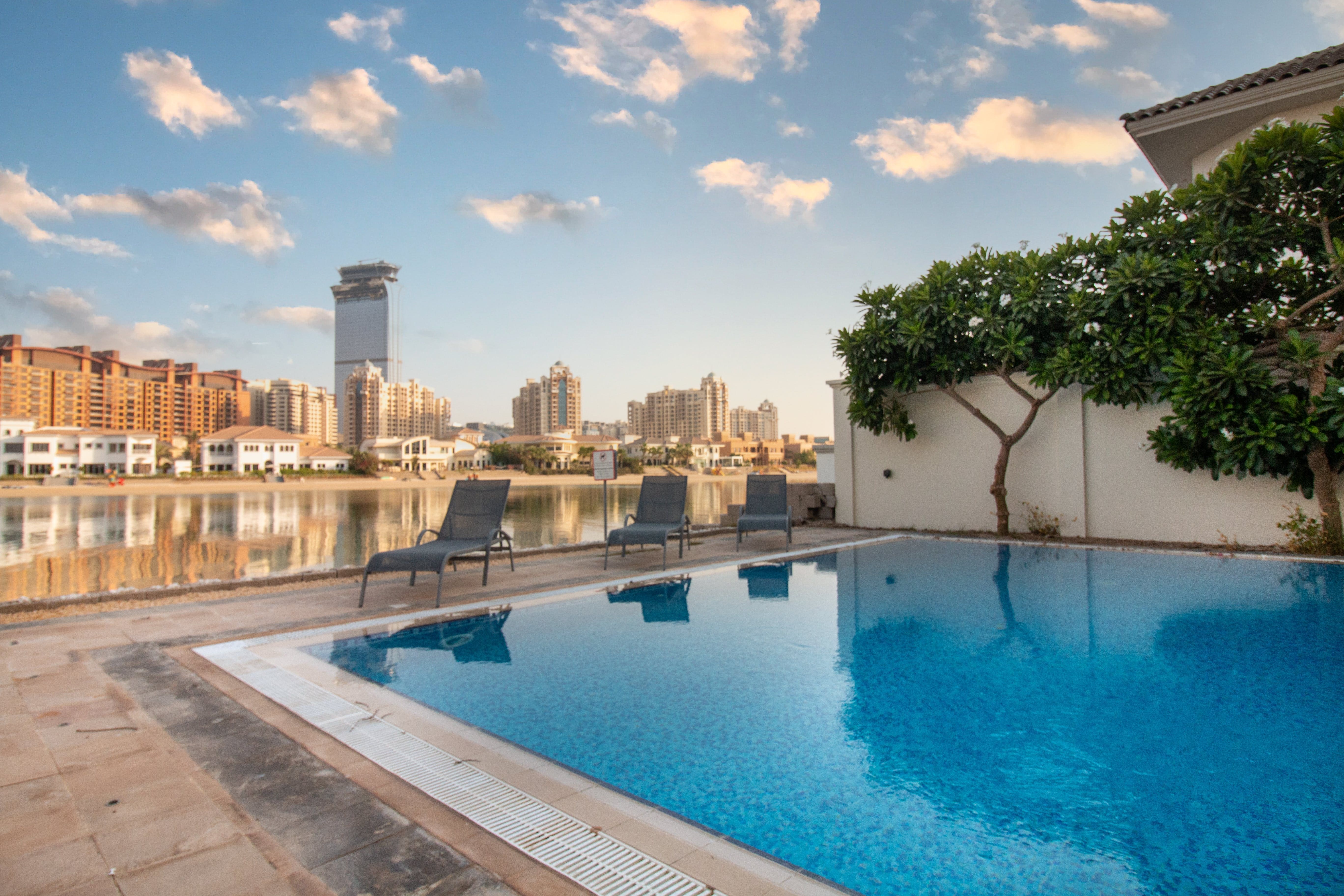 Villa Safran Jumeirah Bay Palm Jumeirah: Elegant 5-Bedroom Luxury Villa with Private Pool, Palm Jumeirah