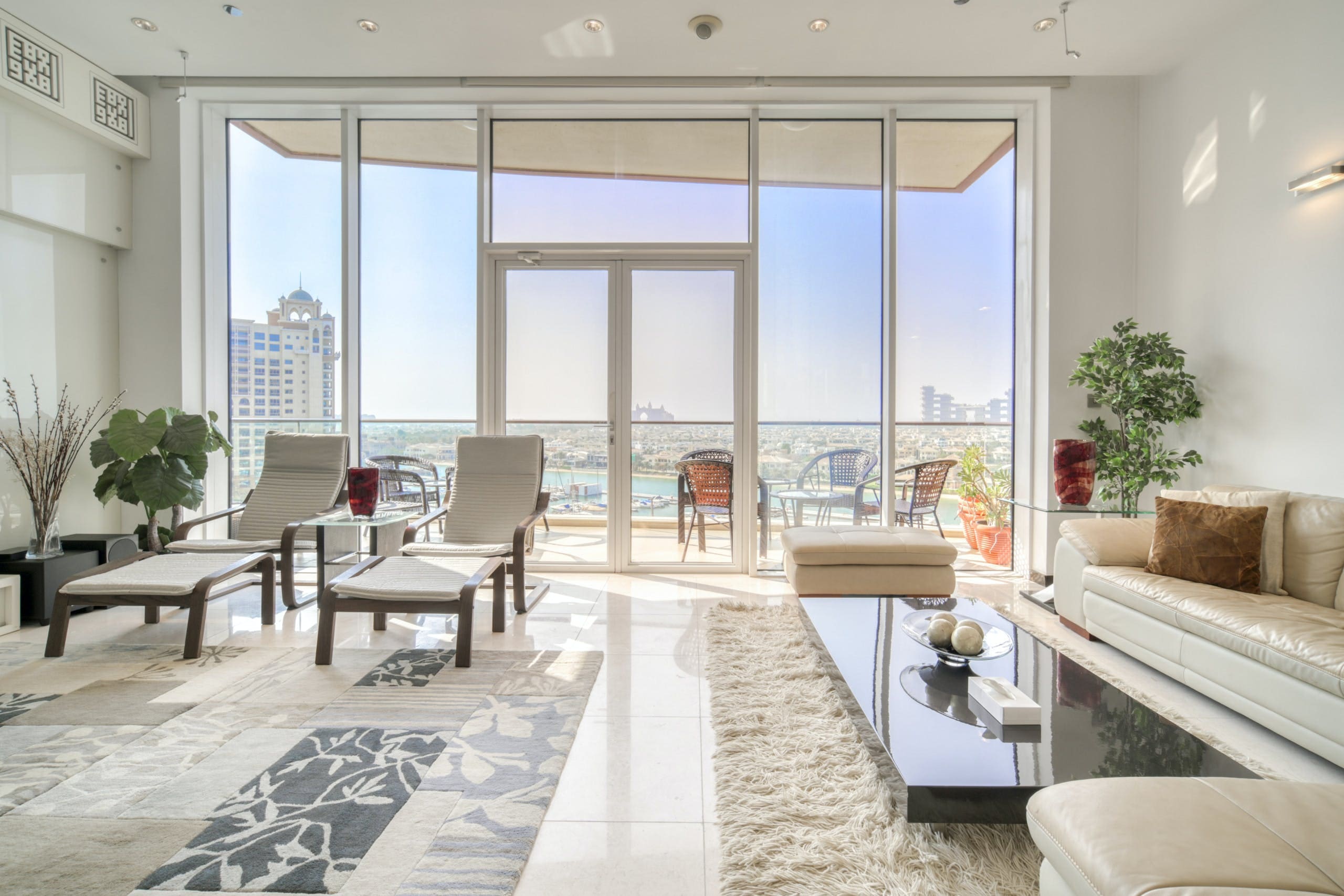 Villa Nakheel Palm Jumeirah Palm Jumeirah: Luxury 2-Bedroom Apartment with Infinity Pool and Seaview, Palm Jumeirah