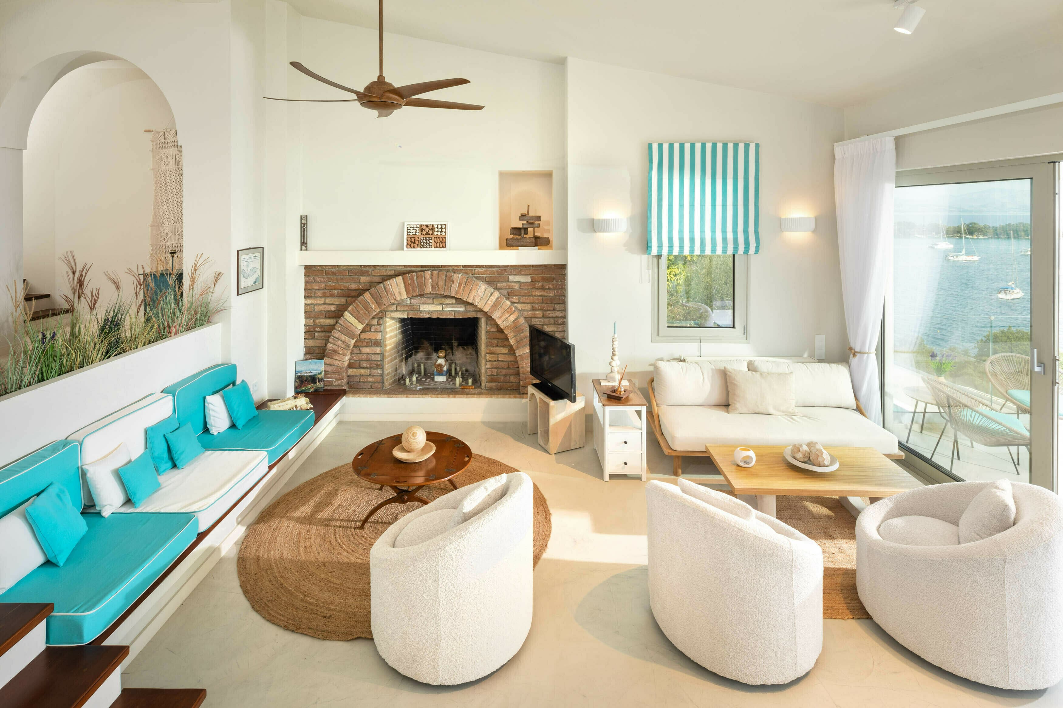 Villa Nireas Corfu: Luxury 4-Bedroom Villa with Private Pool and Sea Views, Corfu