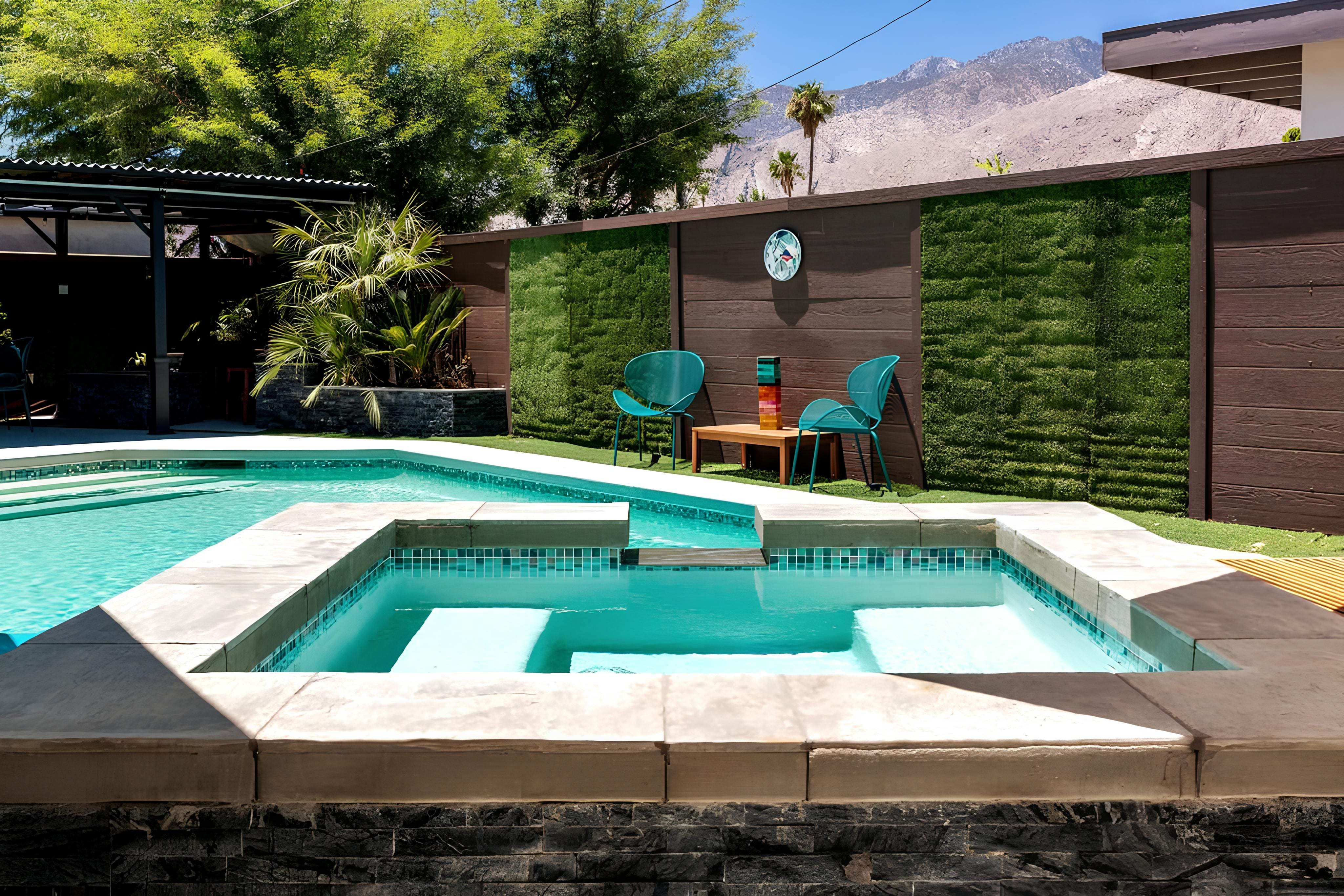 Villa Alborada Pinyon Cathedral City: Luxury 4-Bedroom Villa with Heated Pool and Hot Tub, Cathedral City