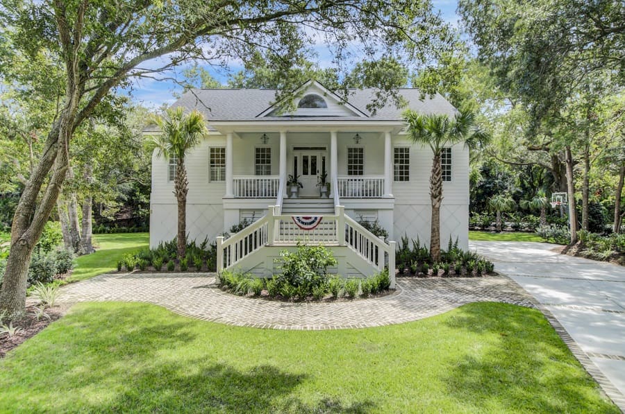 Villa Crepuscolo Wagener Charleston: Luxury 4-Bedroom Villa with Pool and Resort Amenities, Charleston