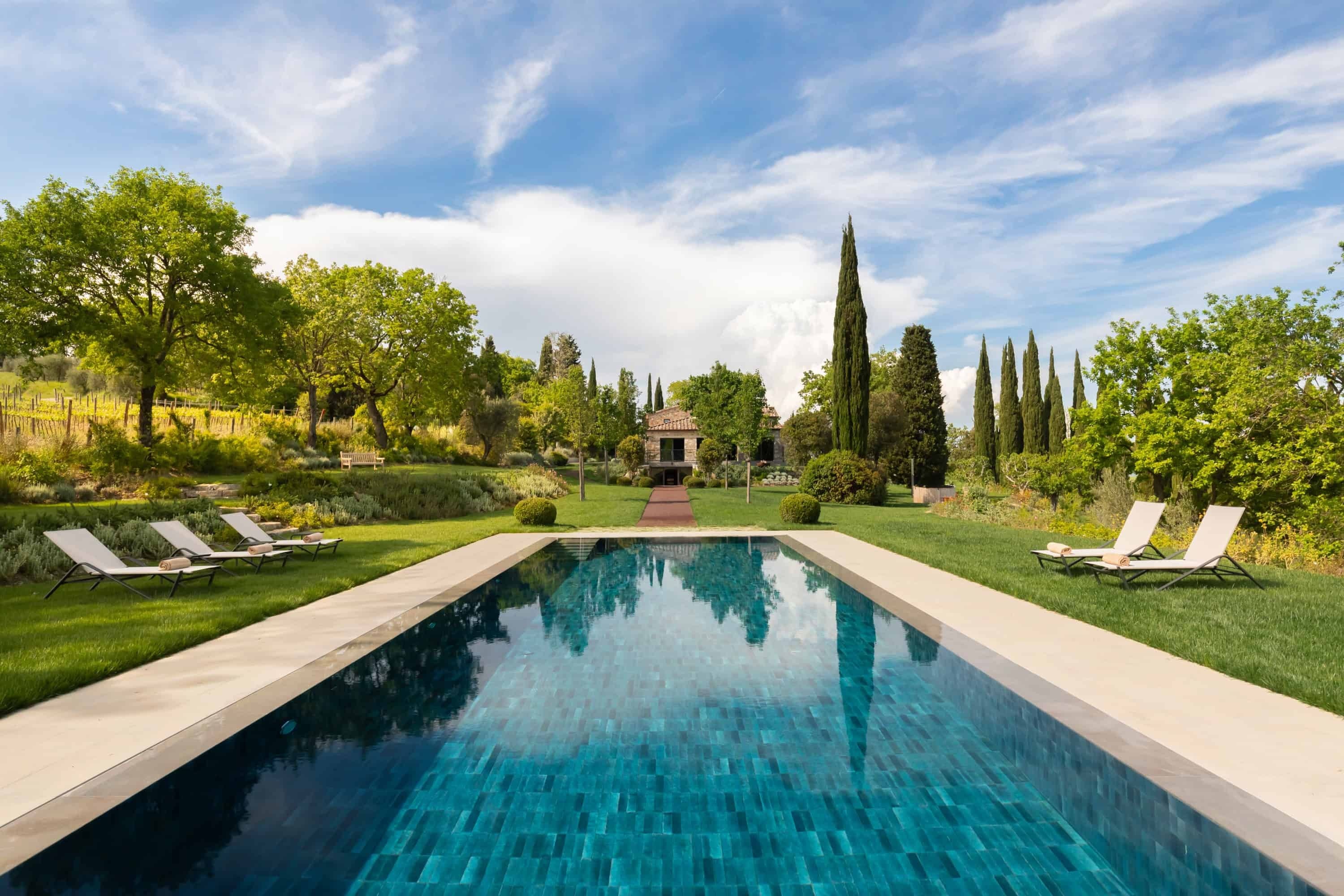Villa Levante Corsano Sarteano: Luxury 5-Bedroom Villa with Hot Tub and Sauna, Sarteano Tuscany