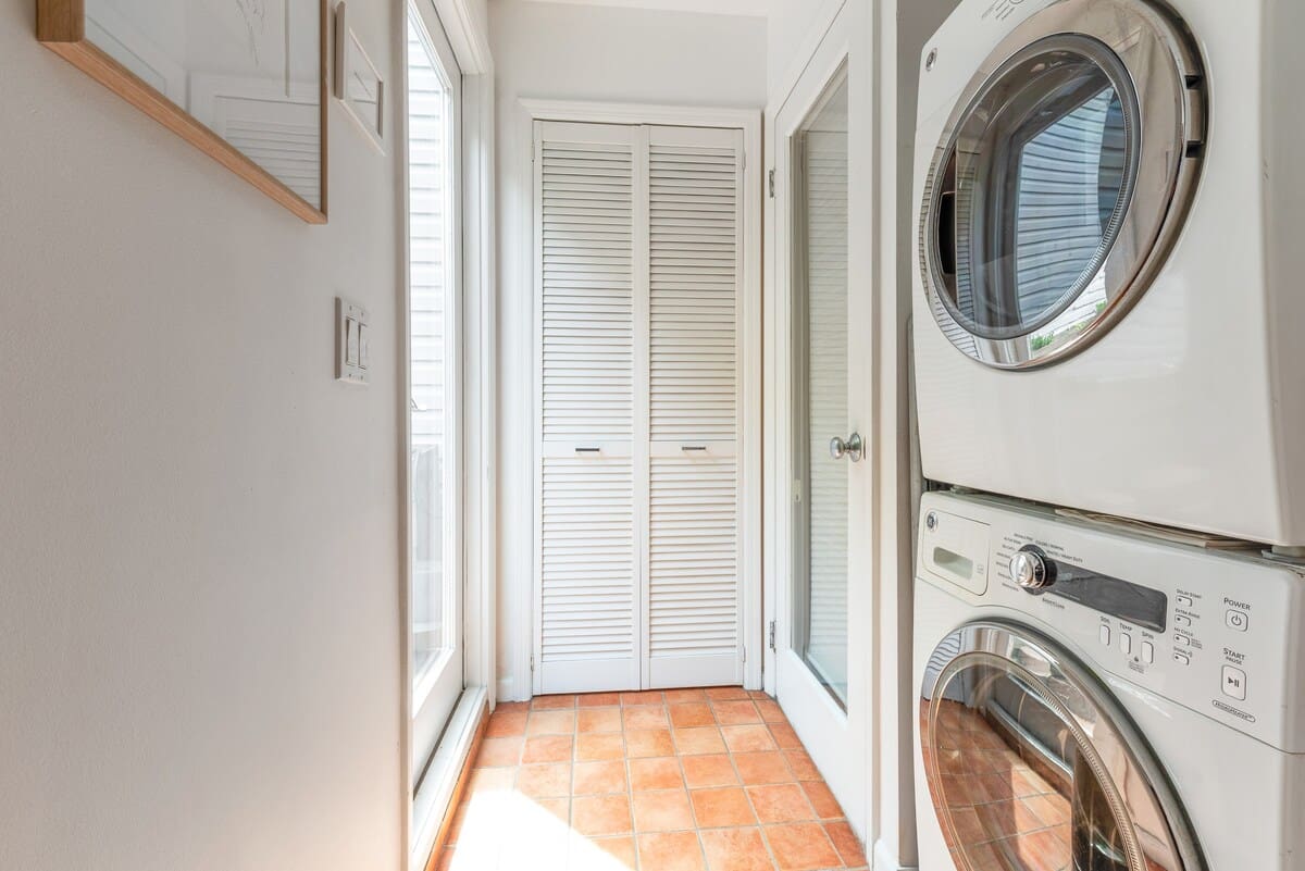 Villa Pratt FortGreene: Spacious 3-Bedroom Luxury Villa Rental with Air Conditioning in Fort Greene, New York