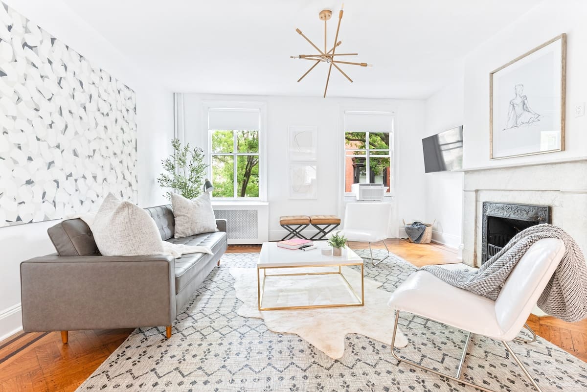 Villa Pratt FortGreene: Spacious 3-Bedroom Luxury Villa Rental with Air Conditioning in Fort Greene, New York