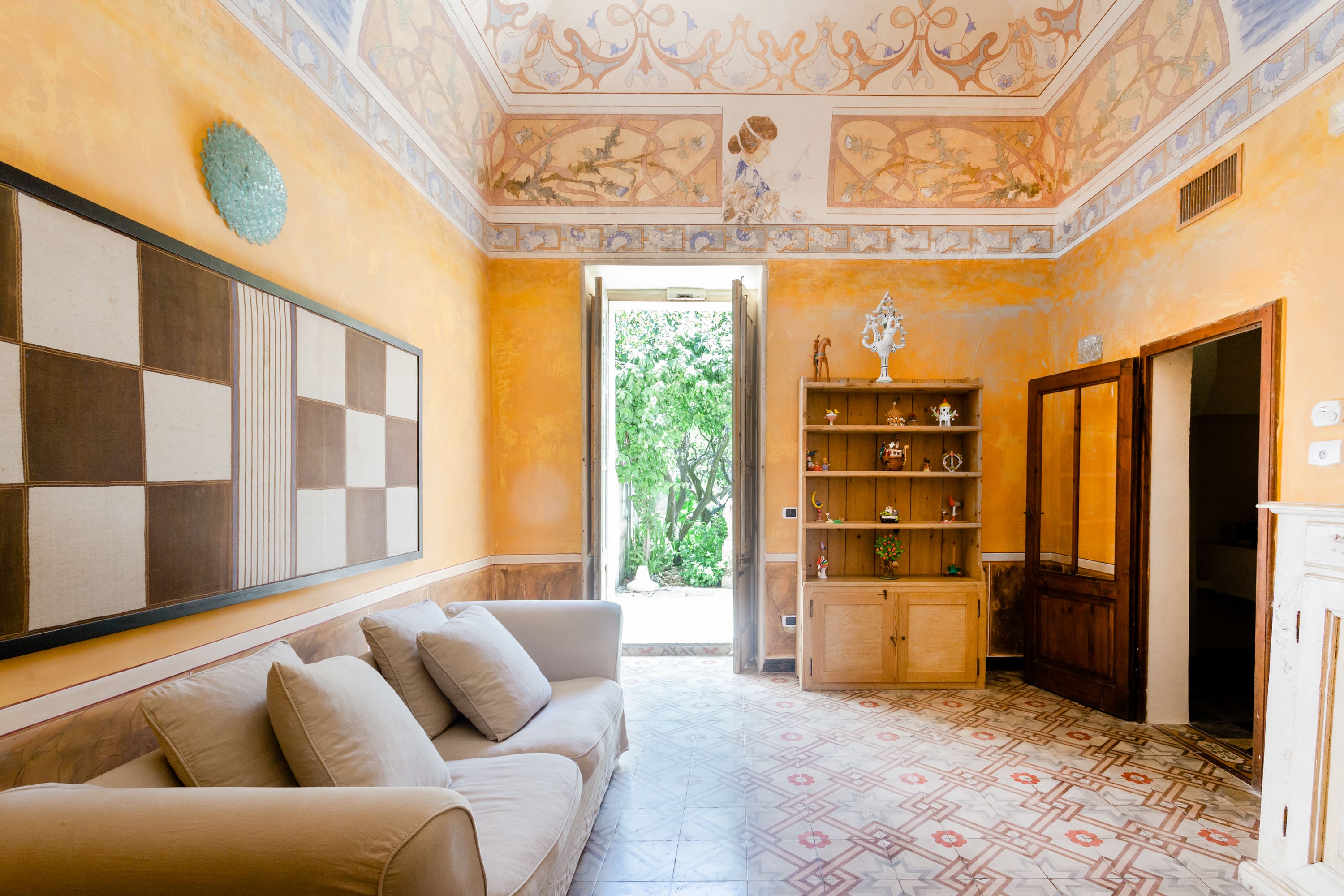 Villa Smeraldo Castiglione Tricase: 7-Bedroom Luxury Villa with Sea View and Pool, Tricase
