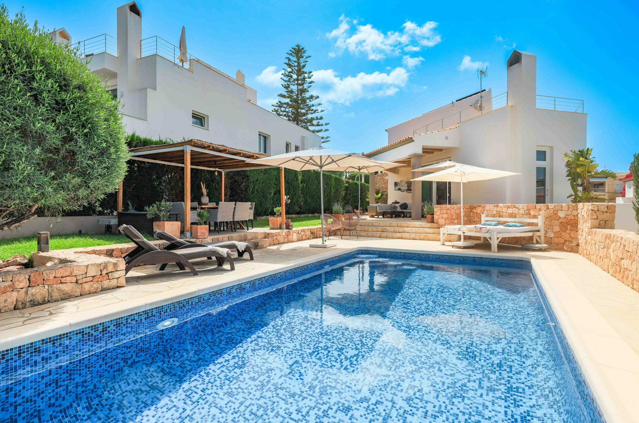 Villa Alborada Es Canar Santa Eulària des Riu: 3-Bedroom Luxury Villa with Seaview and Pool, Santa Eulària des Riu