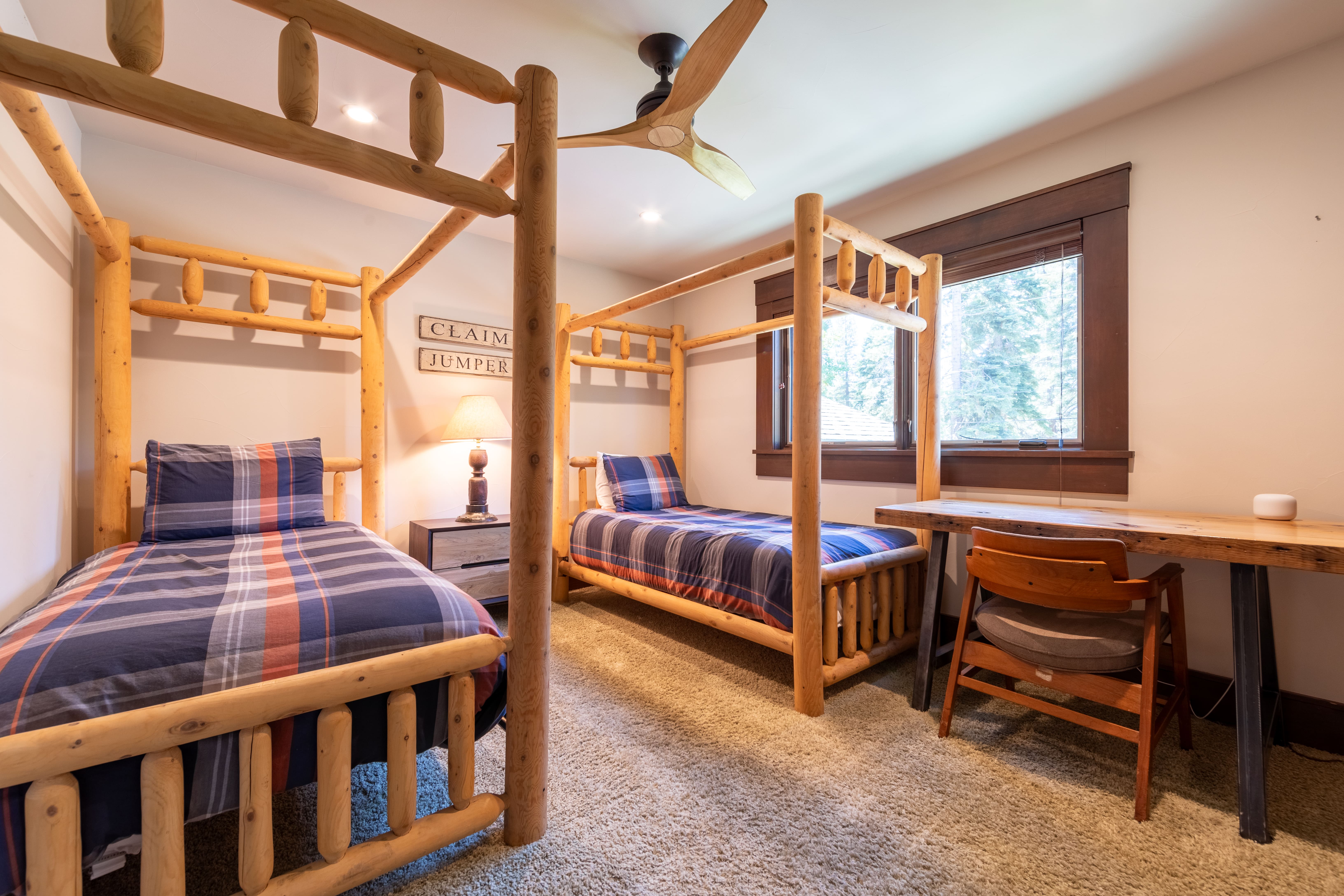 Villa Tallac Tahoe: Luxury 4-Bedroom Villa with Lake Views and Family-Friendly Amenities, Lake Tahoe
