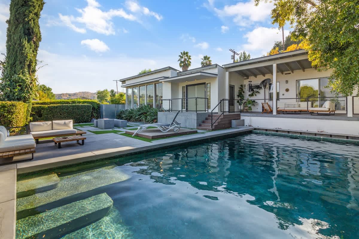 Villa Topanga Calabasas Calabasas: Luxury 4-Bedroom Villa with Private Pool and Air-Con, Calabasas