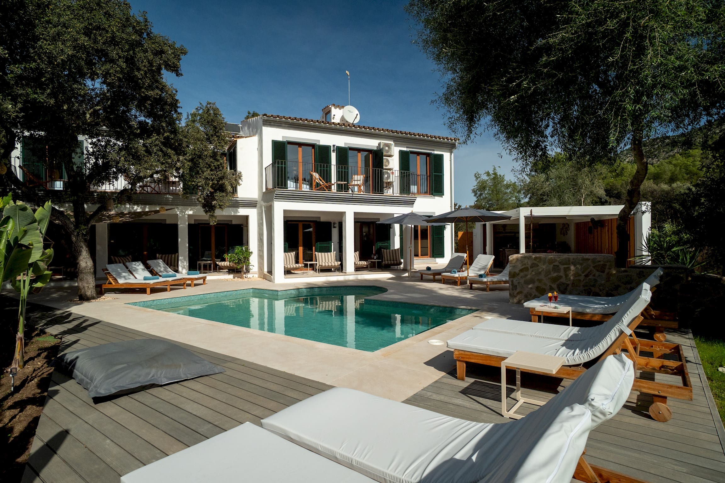 Villa Mestral Boquer Mallorca: Spacious 6-Bedroom Luxury Villa with Seaview and Pool, Mallorca