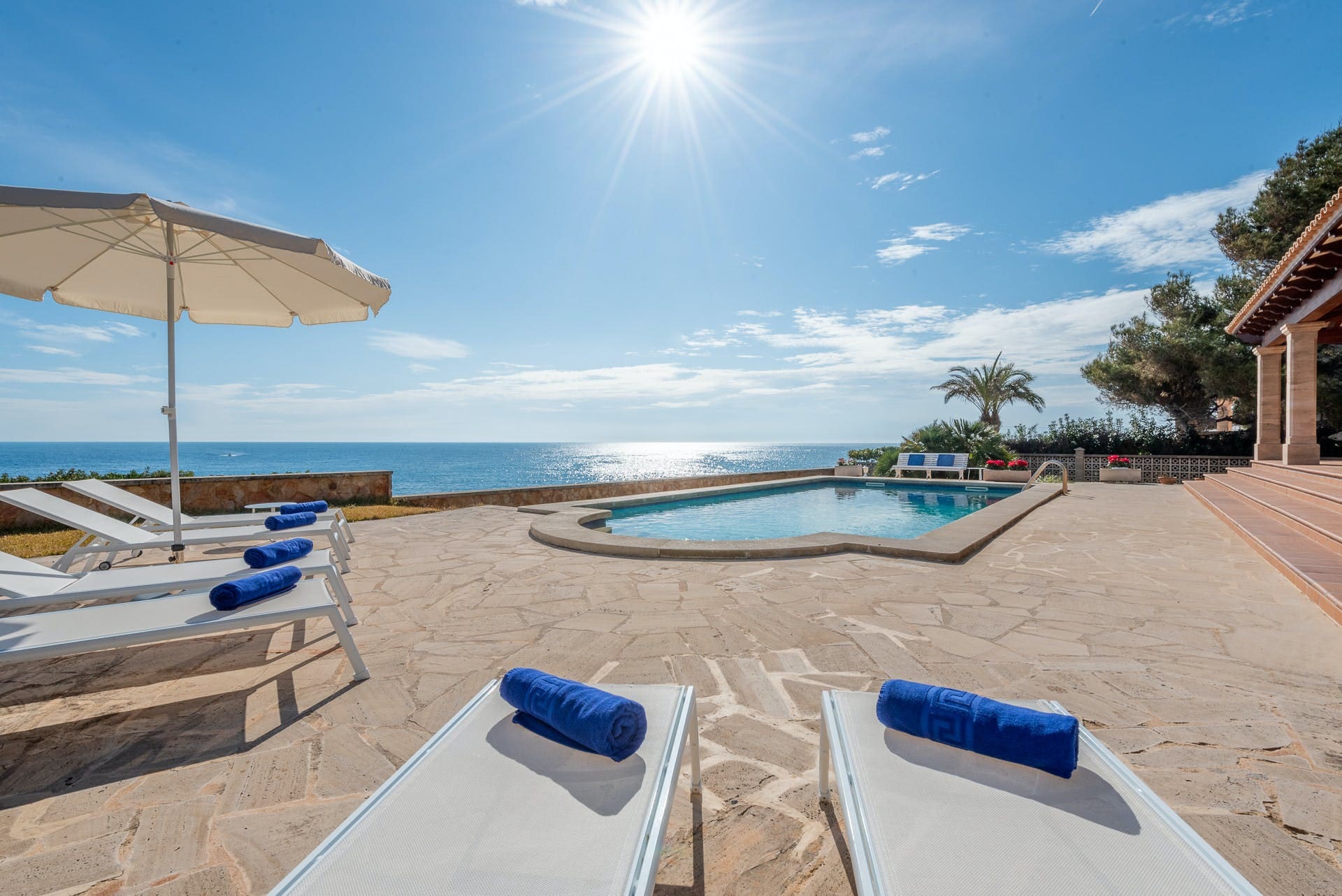 Villa Alborada Cala Blanca Cala d’Or: Stunning 5-Bedroom Villa with Pool and Sea Views, Cala d’Or