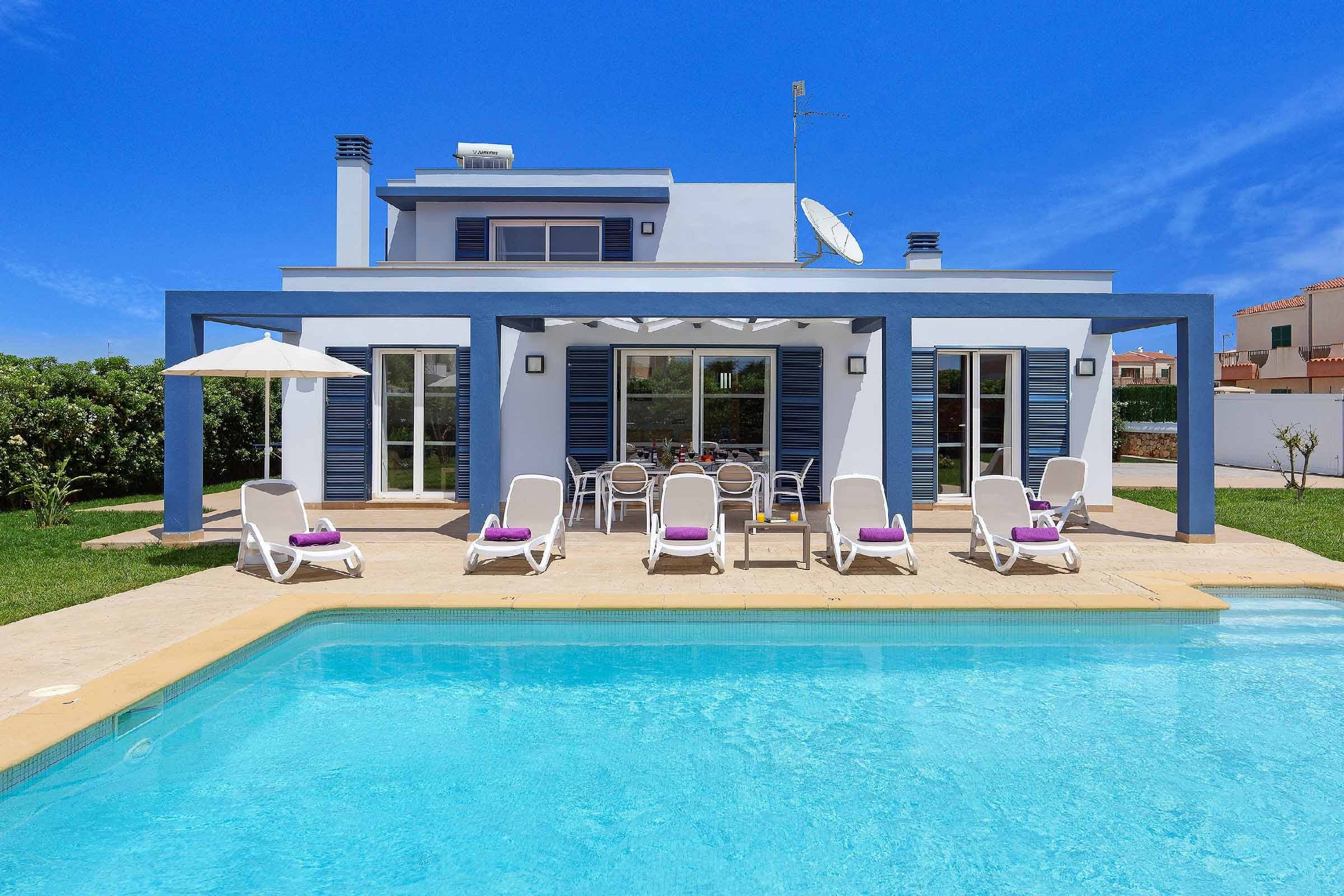 Villa Alborada Cala Morell Ciutadella: Spacious 4-Bedroom Apartment with Seaview and Pool, Ciutadella