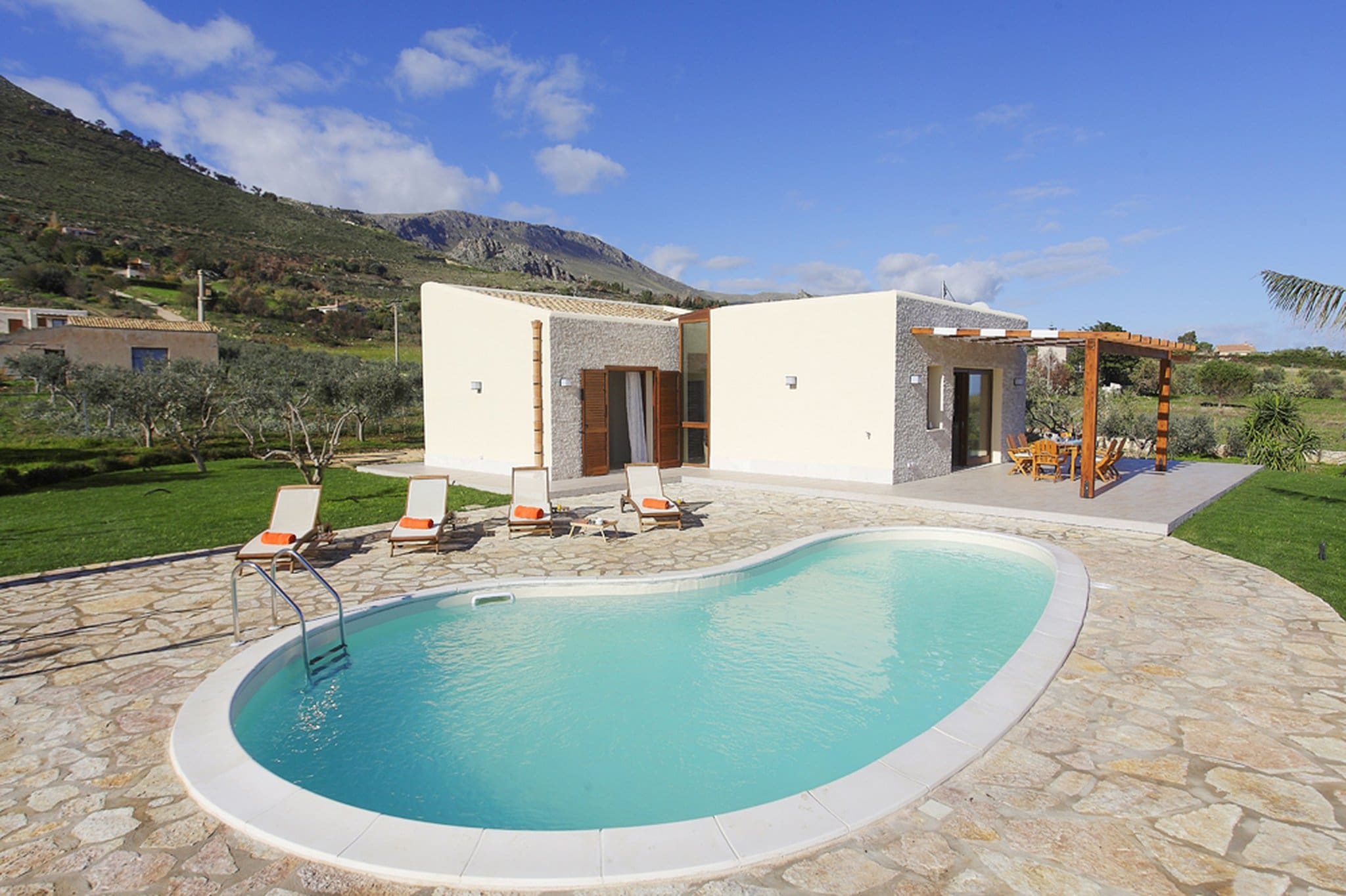 Villa Vignazza Scopello: Romantic 2-Bedroom Villa with Private Pool and Sea Views, Trapani