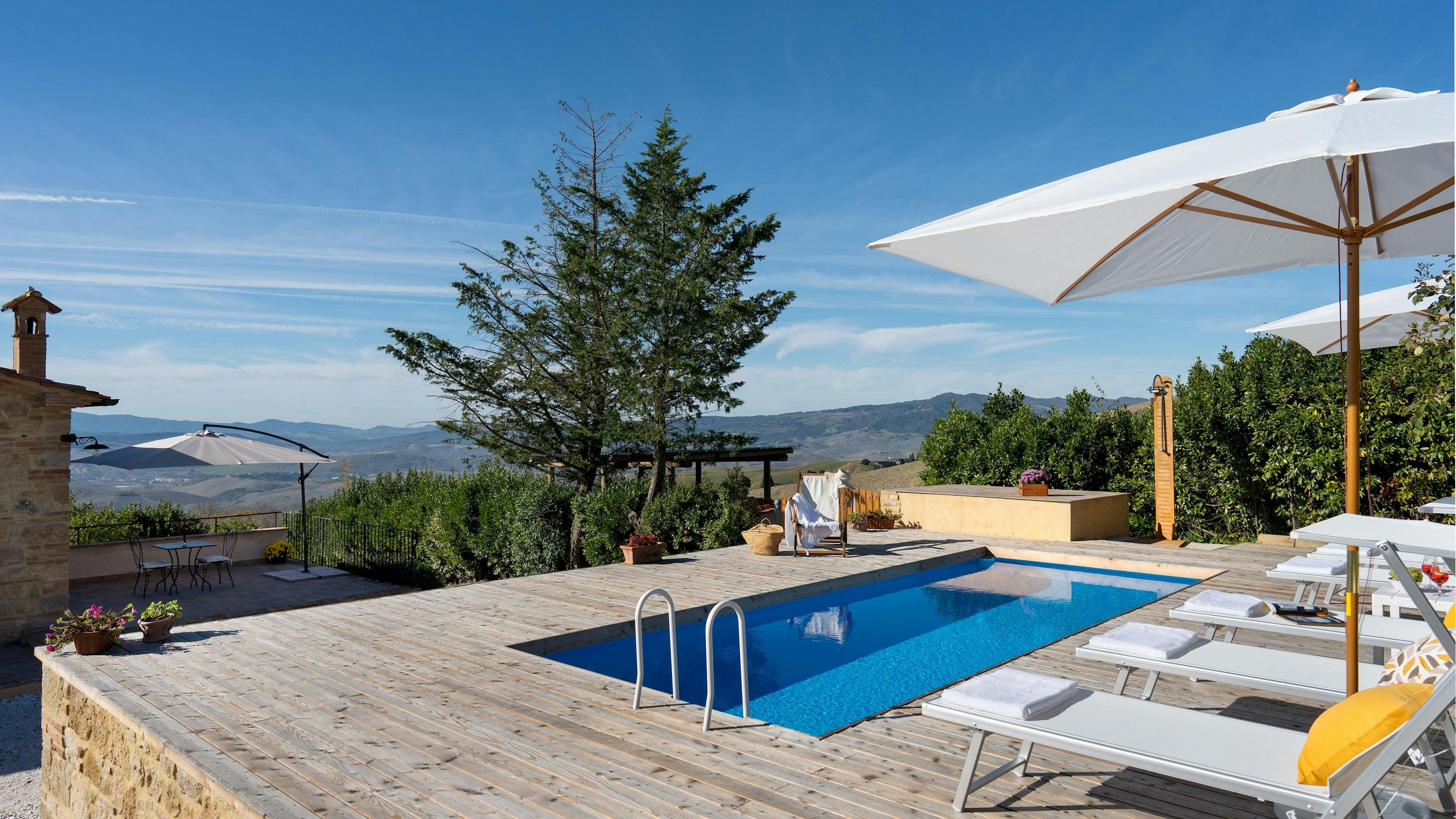 Villa Volterrana Volterra: Luxury 3-Bedroom Villa with Private Pool and Air Conditioning, Tuscany