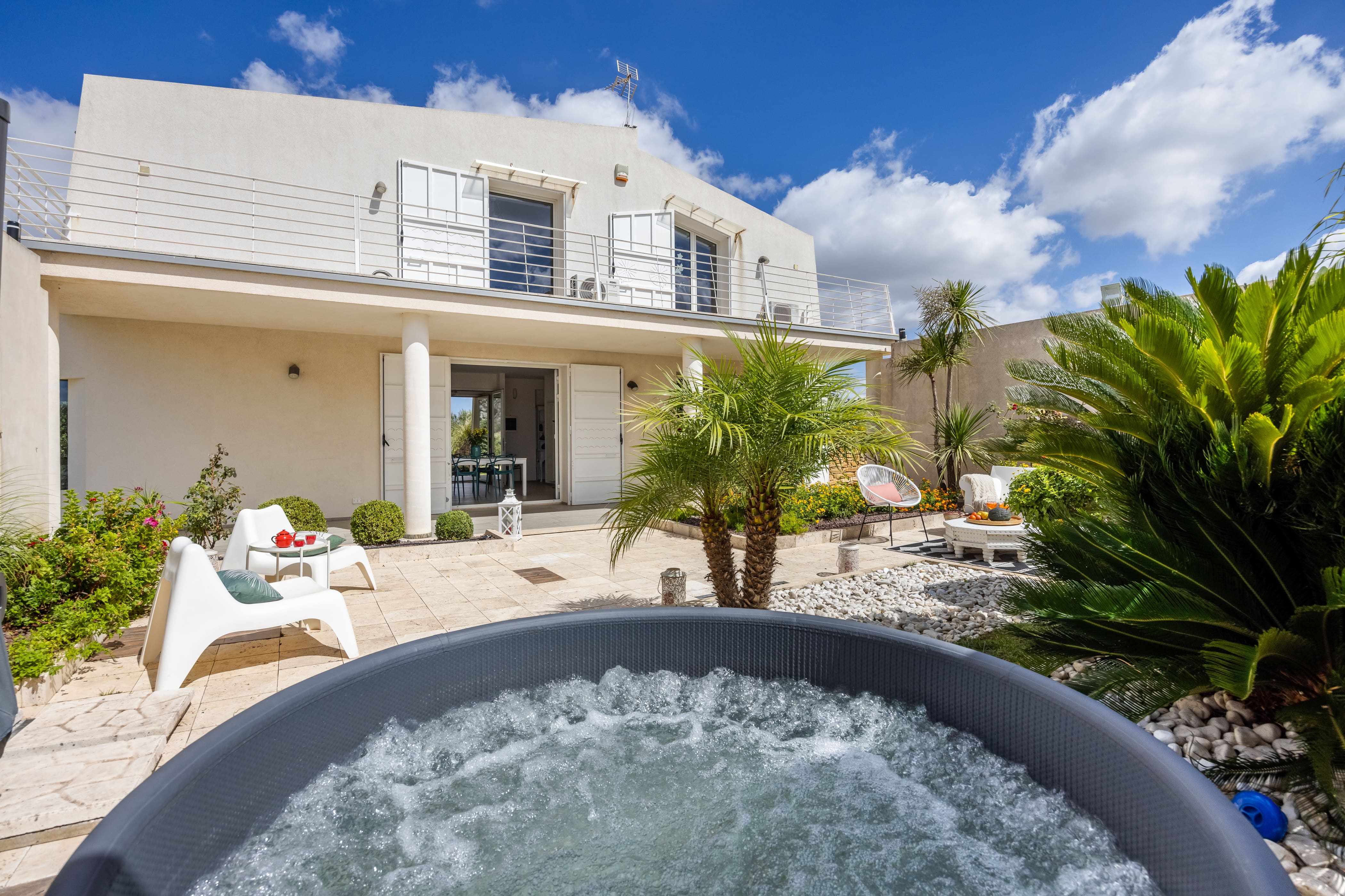 Villa Zagara Palermo Palermo 3: Luxury 3-Bedroom Villa with Private Pool and Sea Views, Palermo