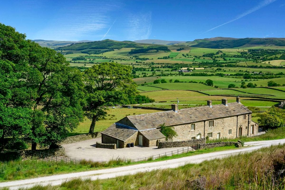 Barn Foxglove Embsay Skipton

Wait, let me reconsider – “Foxglove” is from the original name which feels uncreative.

Barn Thistle Embsay: 3-Bedroom Barn with Heated Pool & Sauna in Yorkshire Dales n
