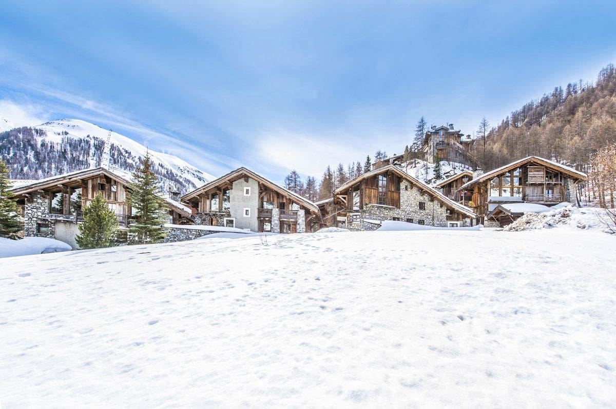 Chalet Lumière Bellevarde Val d’Isère: 5-Bedroom Luxury Ski Chalet with Indoor Pool and Spa in Val