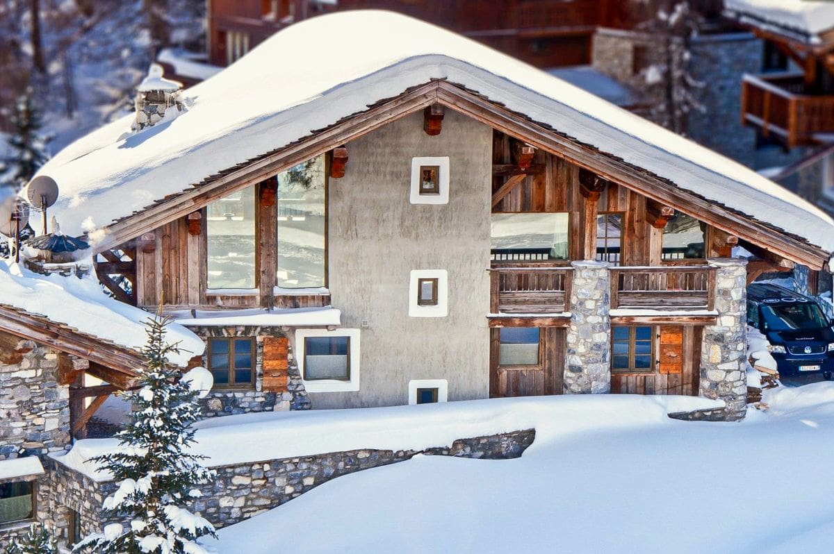 Chalet Lumière Solaise Val-d’Isère: 6-Bedroom Ski Chalet with Indoor Pool and Hammam in Val d’Is