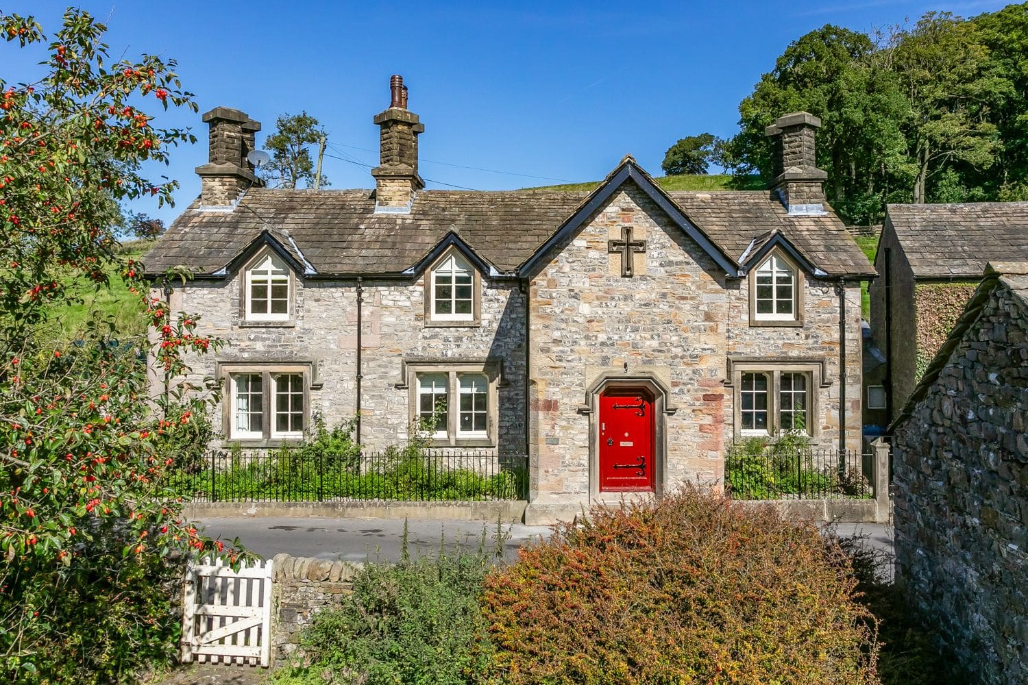 Manor Heatherfield Embsay Skipton: 6-Bedroom Cottage with Heated Pool, Sauna & Spa in Yorkshire