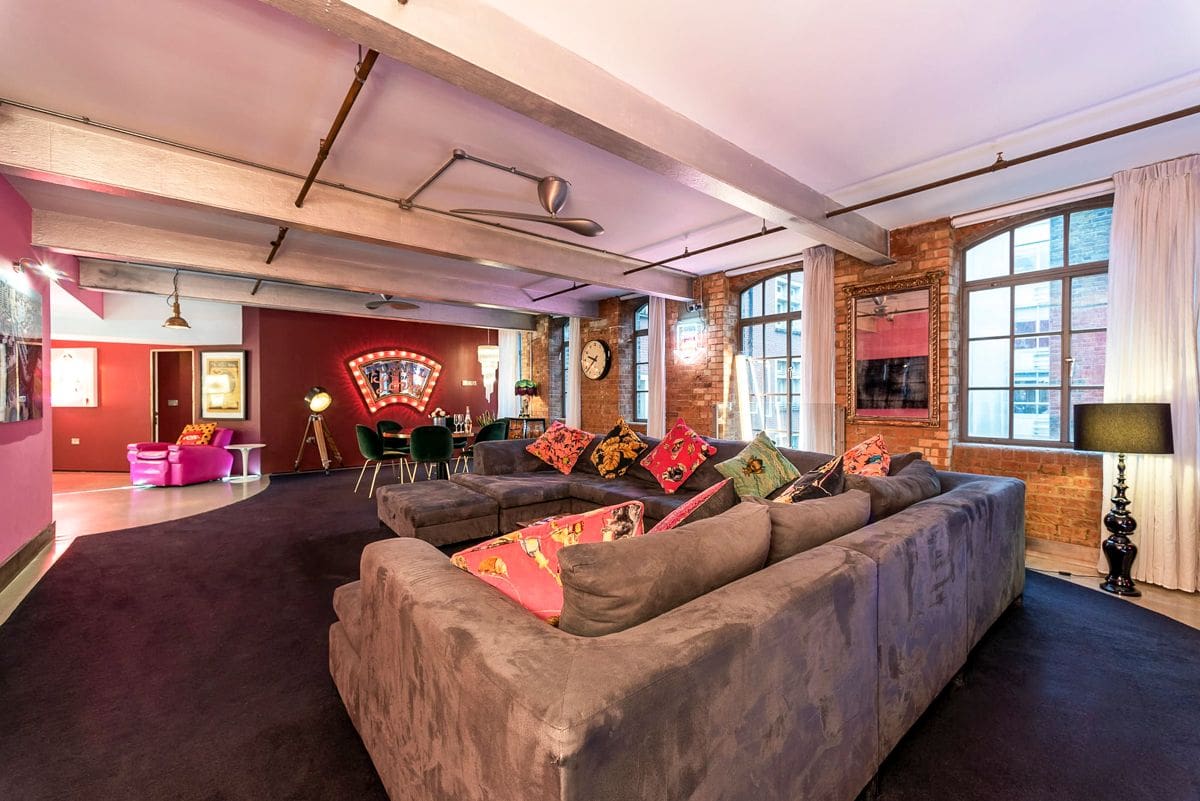 Villa Amber Mayfair London: 3-Bedroom Celebrity-Loved Soho Loft | Luxury Apartment Renta