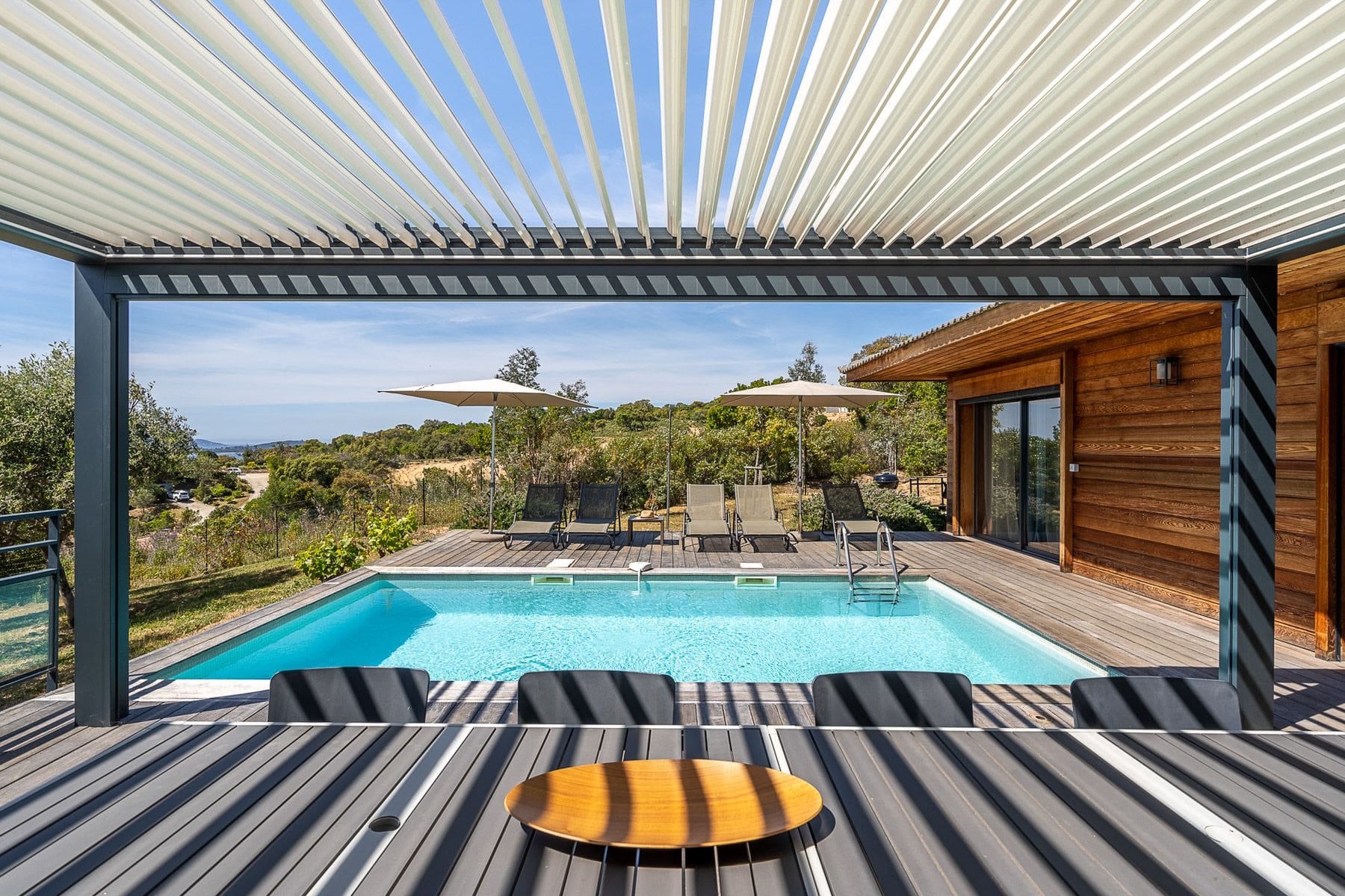 Villa Ambrée Lorello Propriano: 4-Bedroom Architect-Designed Villa with Bay Views in Souther