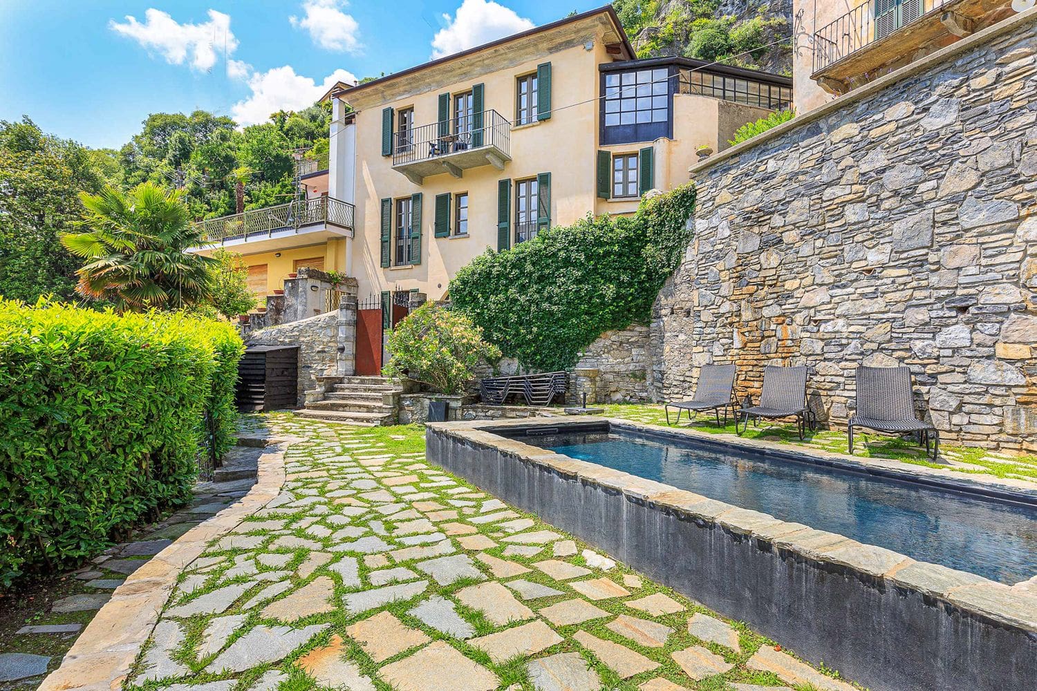 Villa Armonia Torriggia Carate: 5-Bedroom Lakefront Villa with Pool and Spa on Lake Como