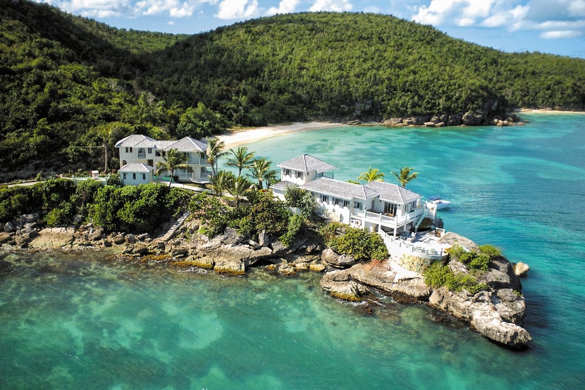Villa Azura Dickenson Antigua: 5-Bedroom Seaview Villa with Private Pool at Blue Waters Res