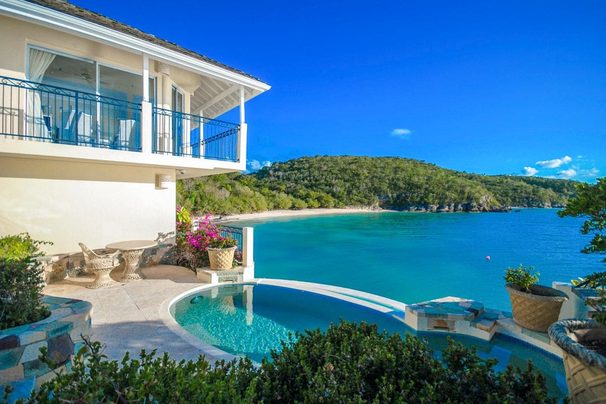 Villa Azura Dickenson Antigua: 5-Bedroom Seaview Villa with Private Pool at Blue Waters Res