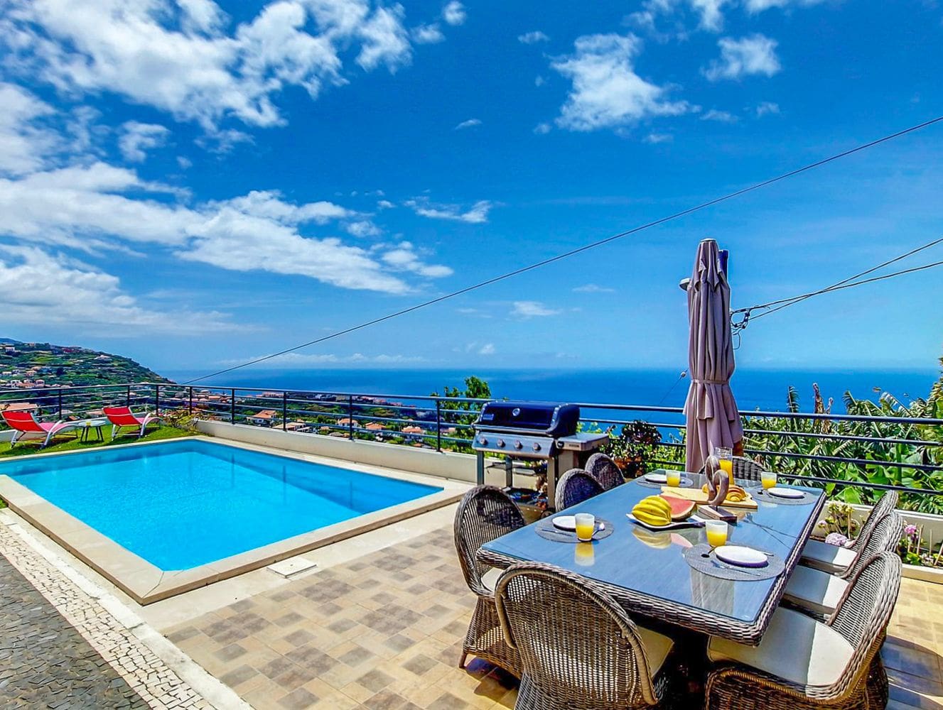 Villa Brilho Arco Calheta: 3-Bedroom Luxury Villa with Spa, Pool & Ocean Views in Calhe