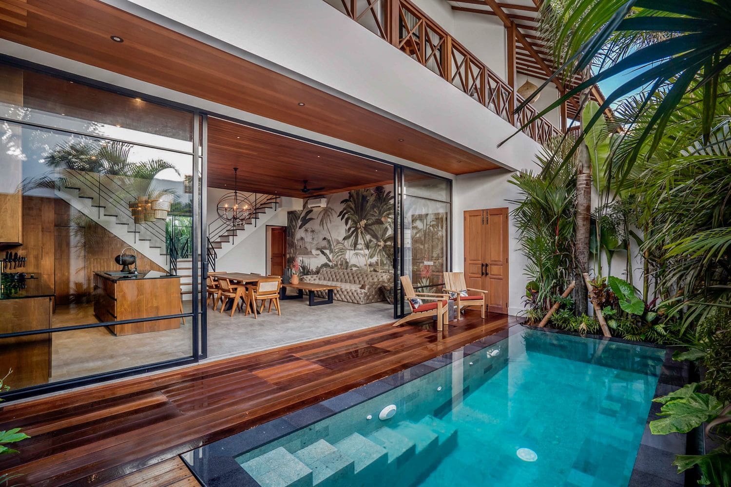 Villa Cahaya Tumbakbayuh Pererenan: 3-Bedroom Villa with Private Pool and Spa Near the Beach in