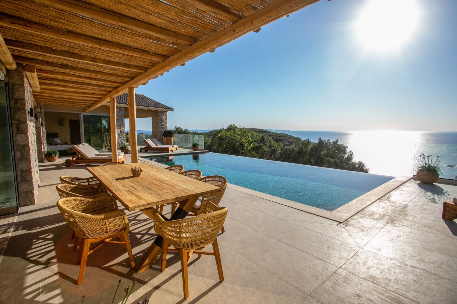 Villa Chrysafgi Valtos Parga: 4-Bedroom Infinity Pool Villa with Ionian Sea Views in Parga