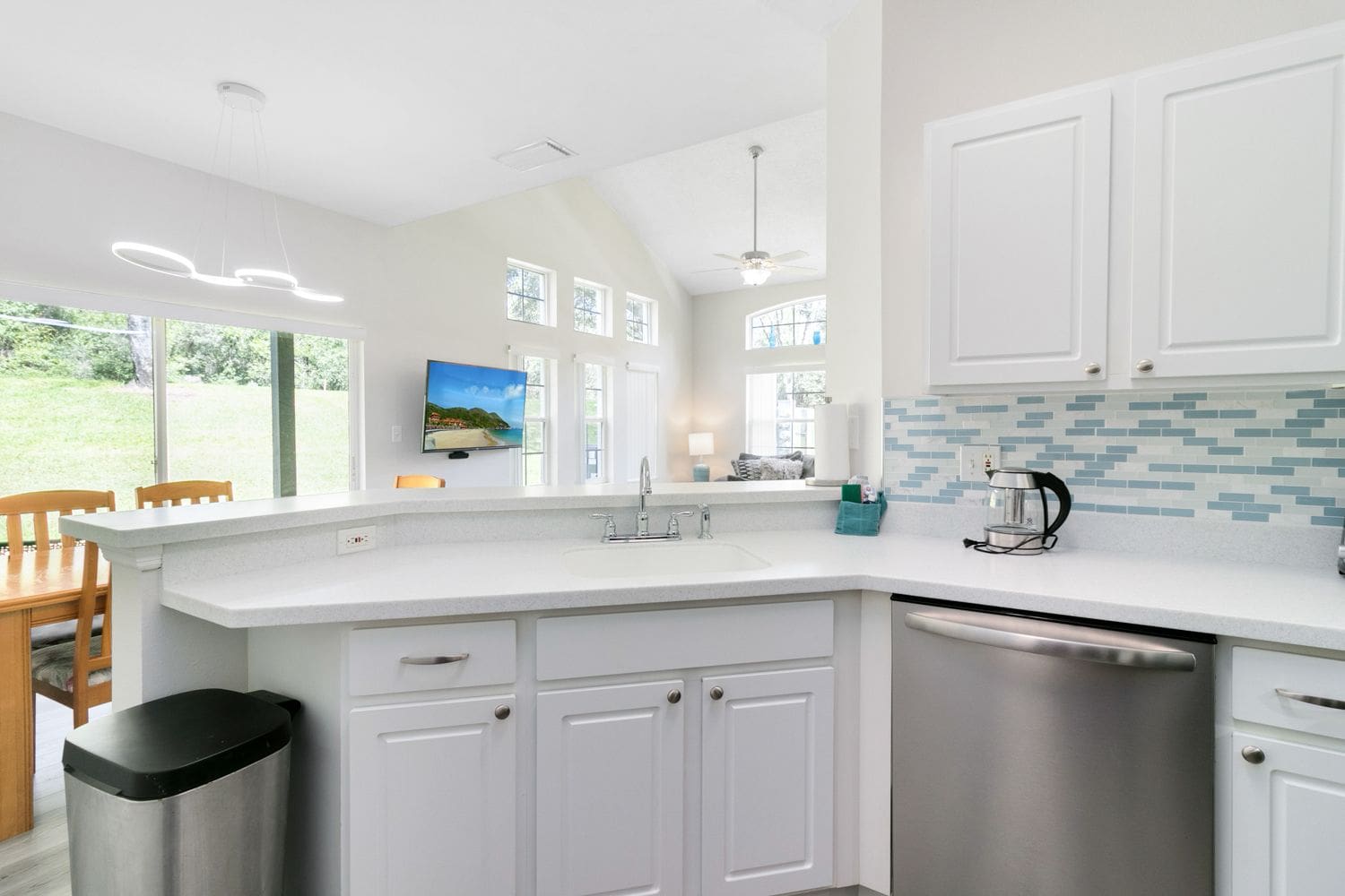 Villa Cypress Emerald Orlando: 4-Bedroom Luxury Townhouse Near Disney with Spa & Tennis in