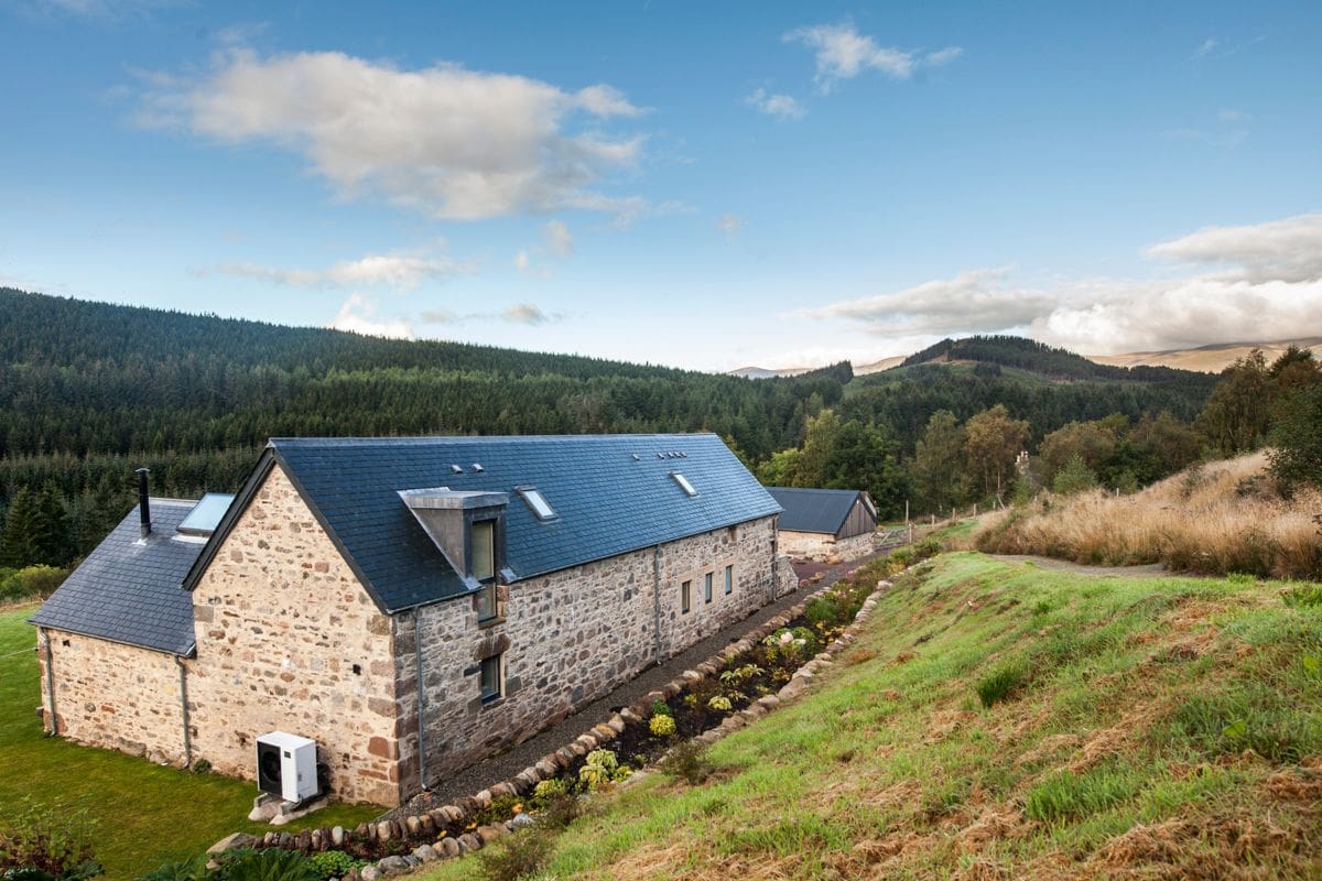 Villa Heather Fyrish Evanton: 3-Bedroom Highland Retreat with Log Burner and Mountain View