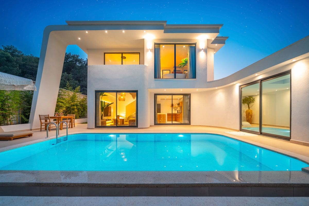 Villa Safran Ezel Türkiye: 1-Bedroom Heated Pool & Sea View Couples Retreat in Hisaronu