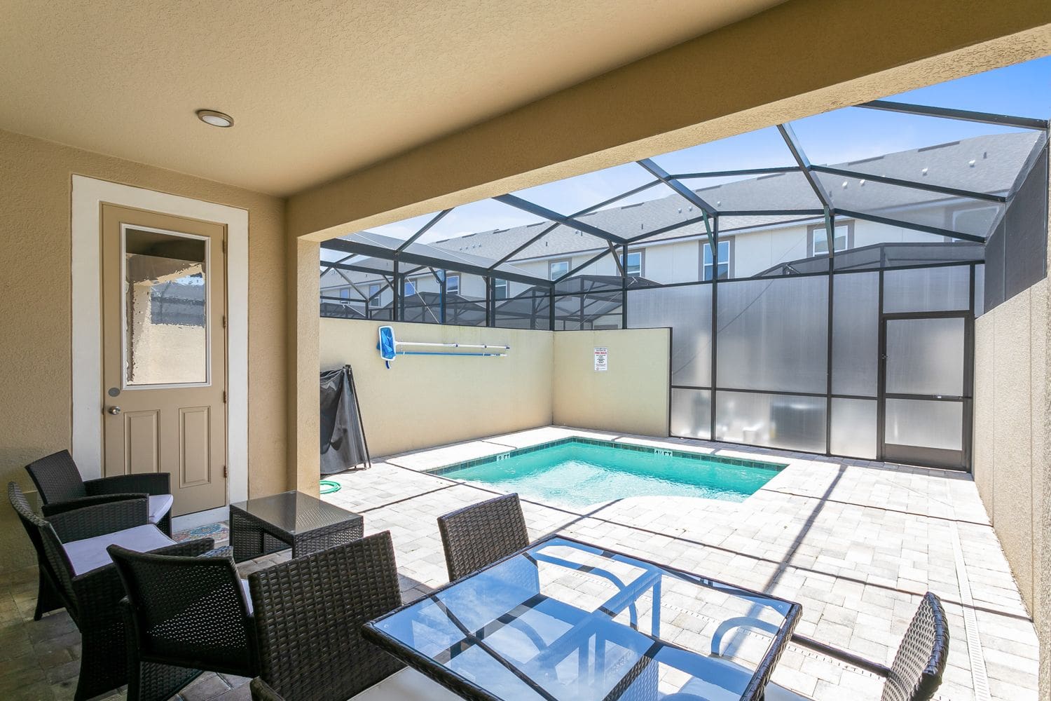 Villa Starlight Solara Orlando: 4-Bedroom Townhouse with Heated Pool at Solara Resort, Four