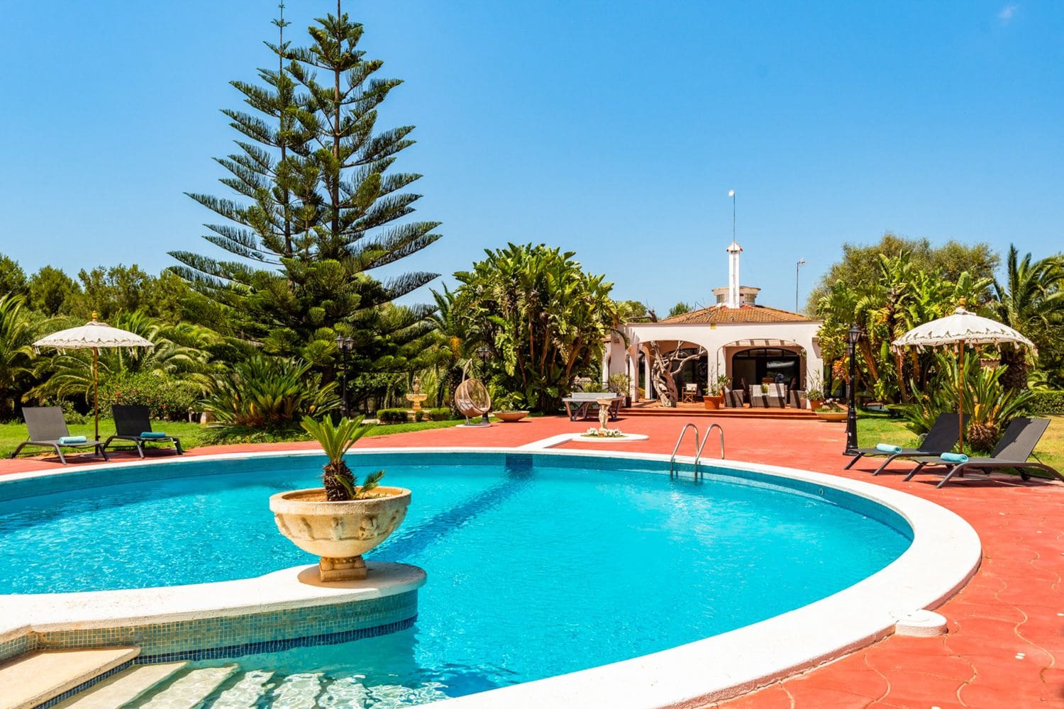 Villa Tramuntana Calespiques Ciutadella: 4-Bedroom Villa with Private Pool, Spa & Tennis Court in Ciu